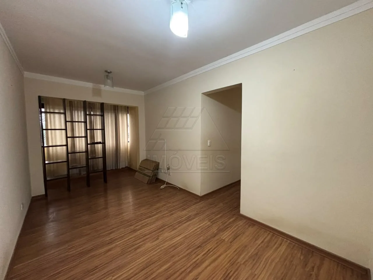 Apartamento em Chácara Machadinho II