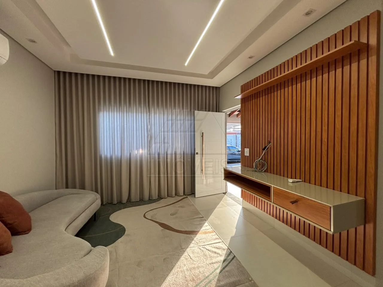 Casa em Jardim Cândido Bertini
