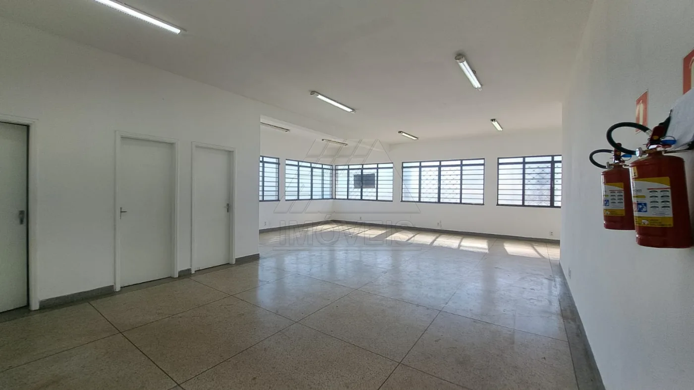 Sala Comercial / Escritorio / Consultório em São Luiz