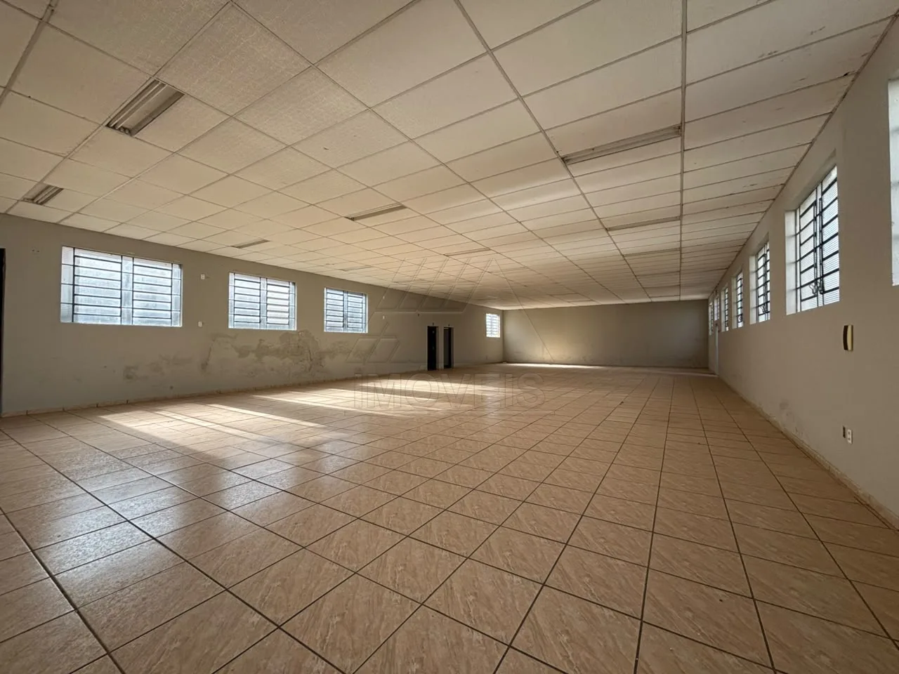Alugar Comercial / Sal&atilde;o em Americana R$ 6.800,00 - Foto 6