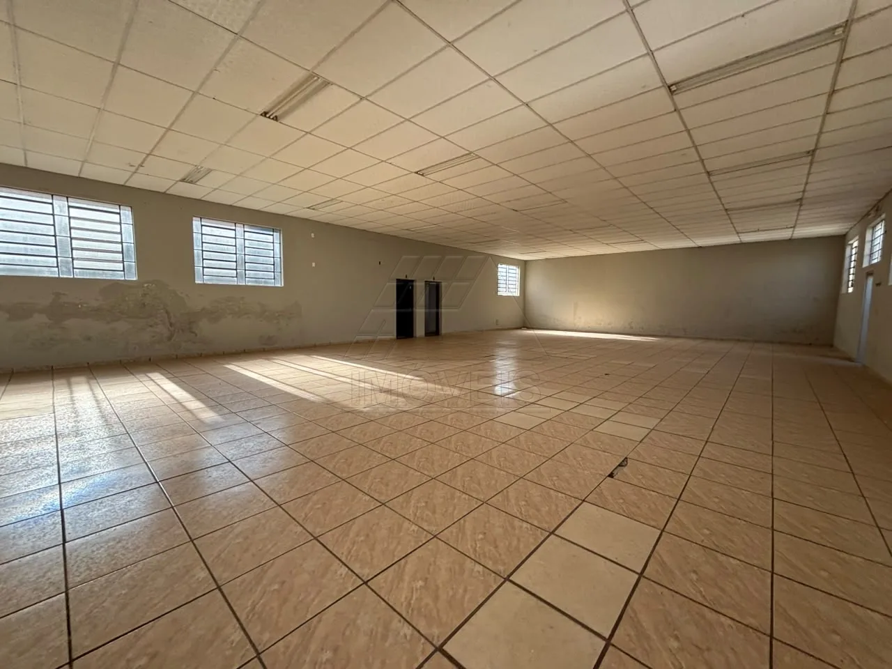 Alugar Comercial / Sal&atilde;o em Americana R$ 6.800,00 - Foto 7