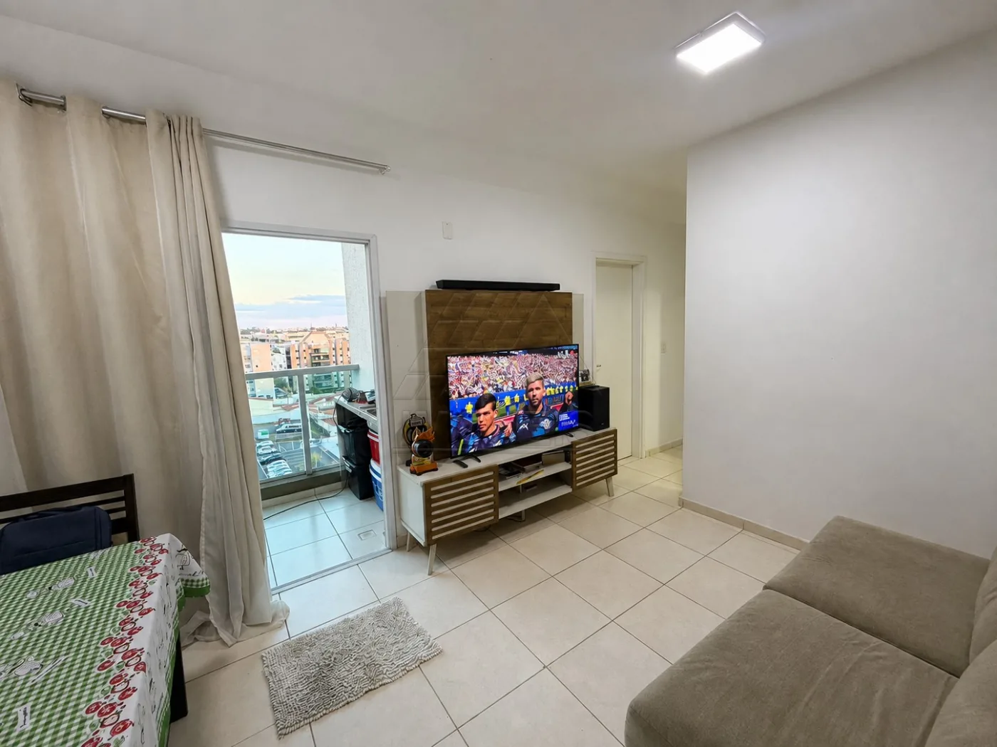 Alugar Apartamento / Residencial em Americana R$ 2.800,00 - Foto 2