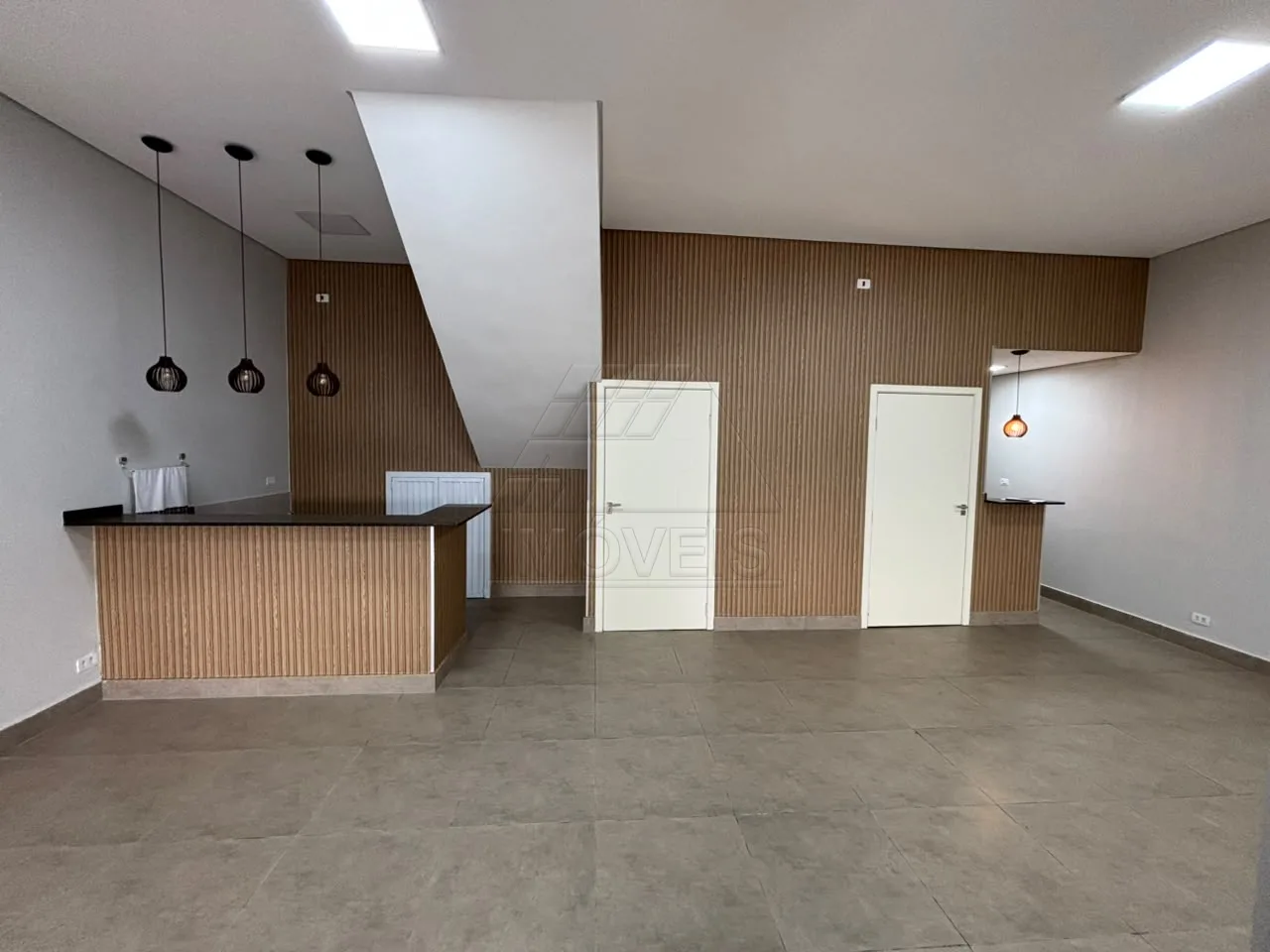 Estabelecimento Comercial em Centro