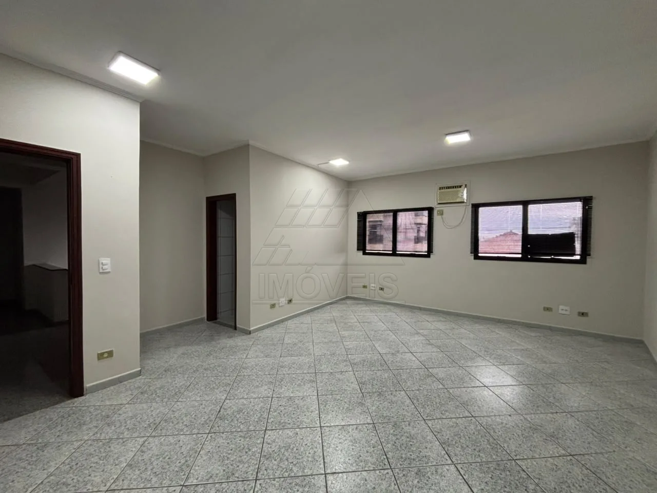 Sala Comercial / Escritorio / Consultório em Jardim Girassol