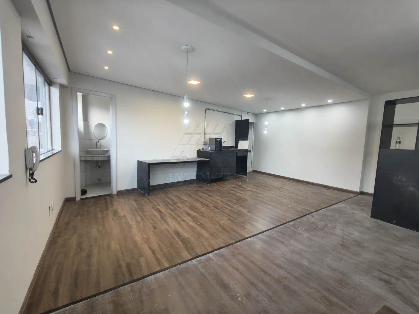 Alugar Comercial / Pr&eacute;dio em Americana R$ 9.000,00 - Foto 18