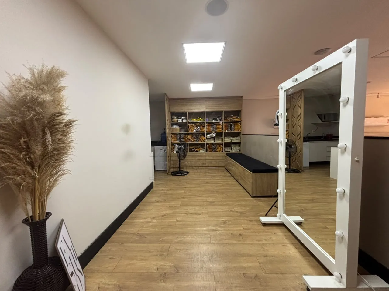 Alugar Comercial / Sal&atilde;o em Americana R$ 8.500,00 - Foto 13
