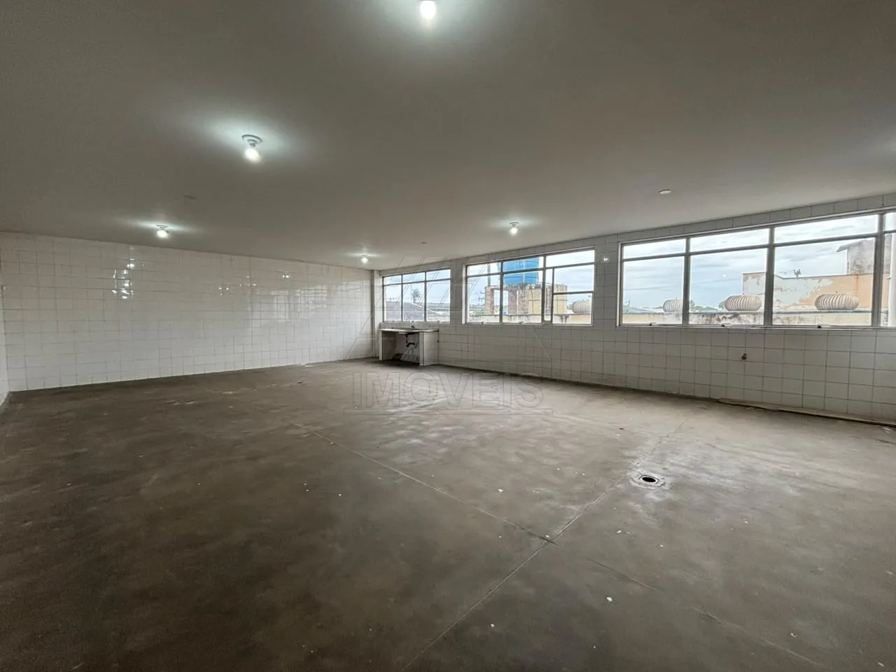 Alugar Comercial / Sal&atilde;o em Americana R$ 10.000,00 - Foto 9
