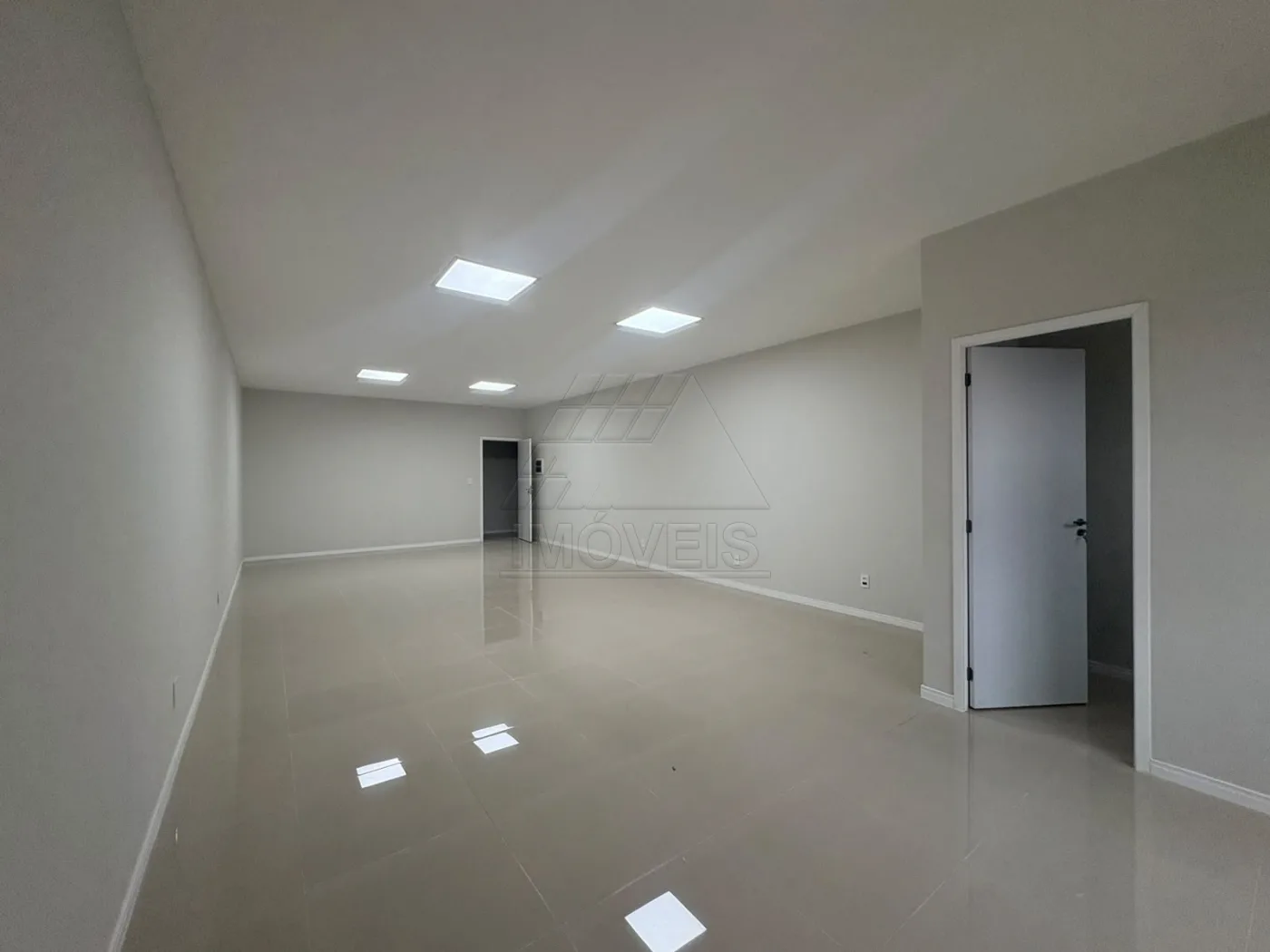 Alugar Comercial / Pr&eacute;dio em Americana R$ 55.000,00 - Foto 22
