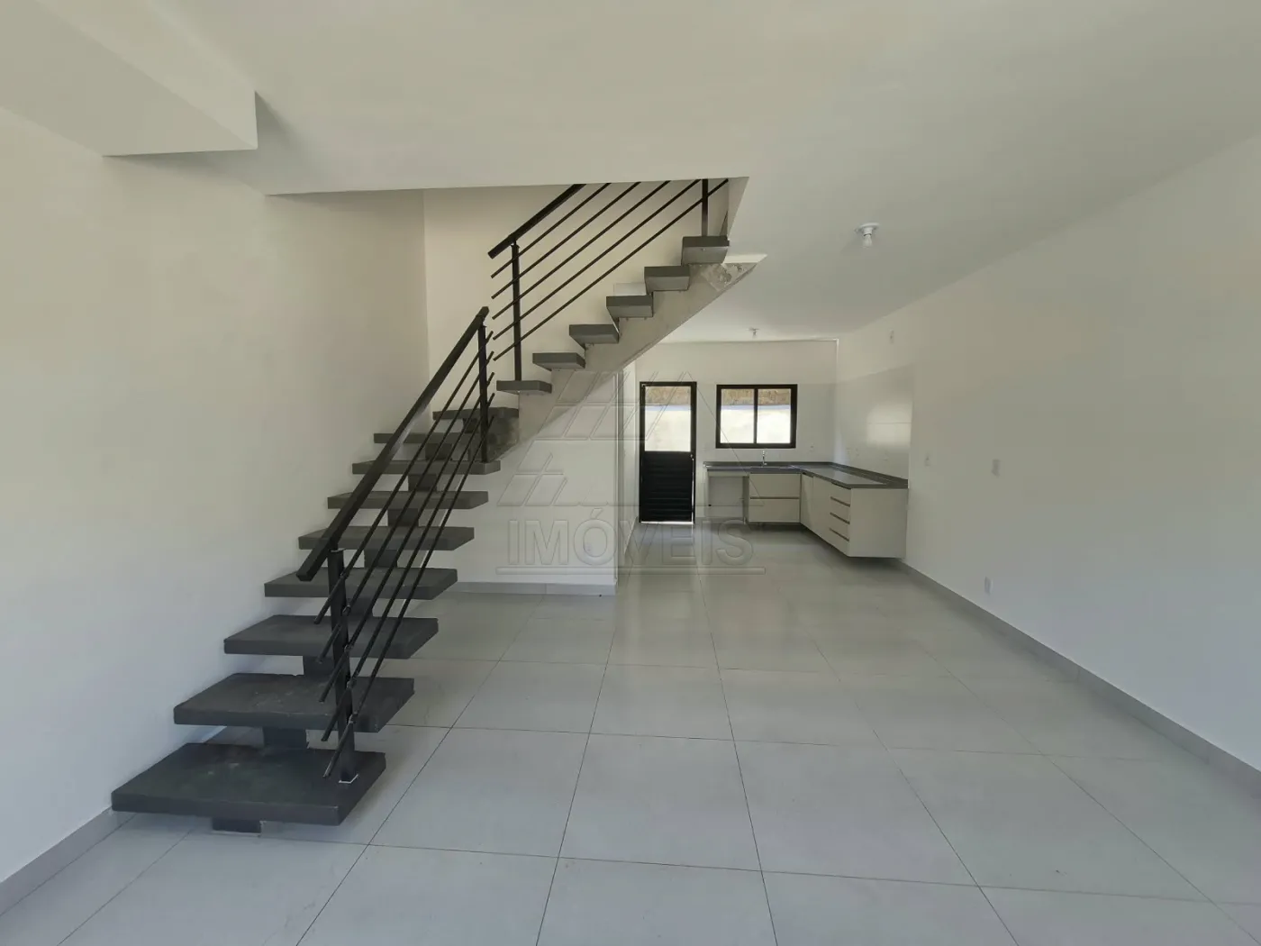 Casa em condomínio em Vila Santa Maria