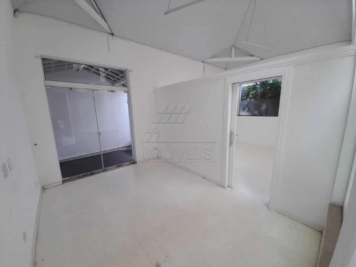 Thumbnail 0e24019b-16bd-4bfe-9a56-d423df92dc0f