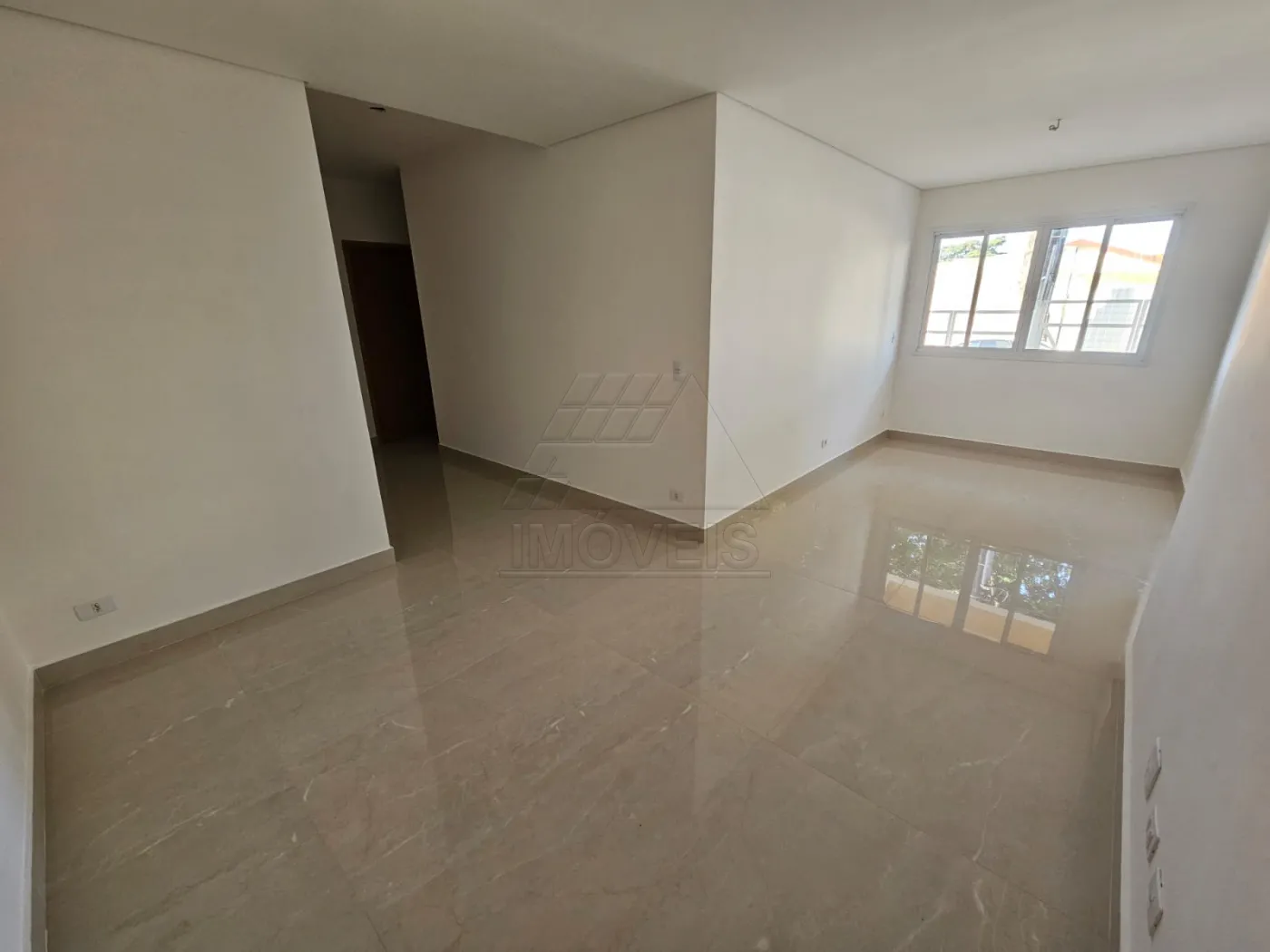 Apartamento em Vila Massucheto