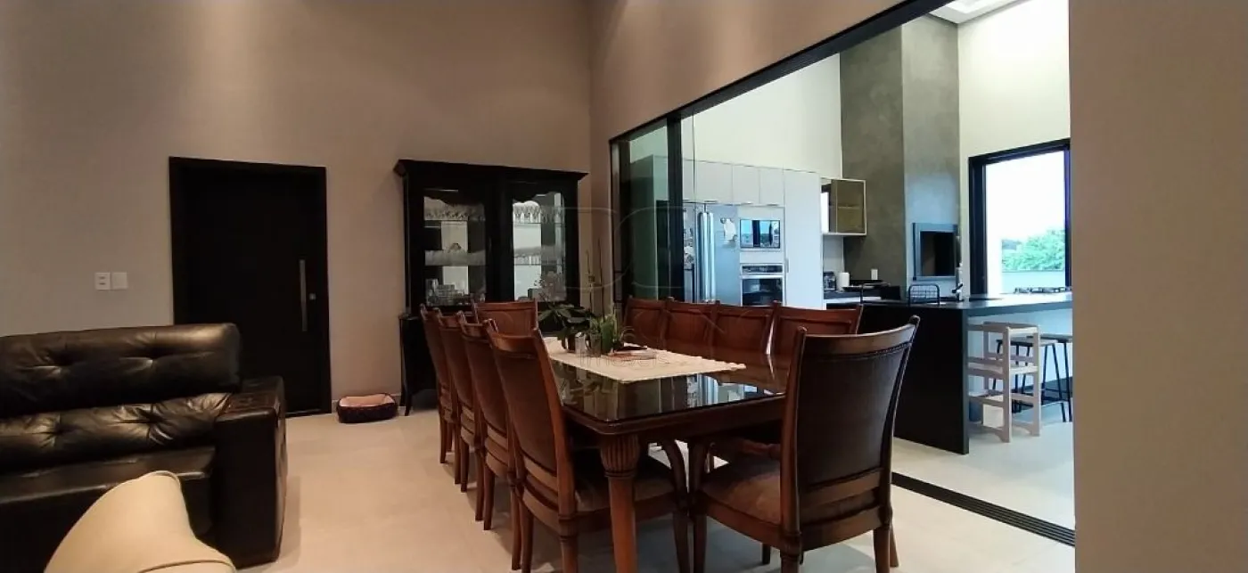 Casa em condomínio à 5 minutos do Centro - Venda R$ 2.350.000 - Aluguel R$ 11.000/mês - Condomínio Country Iguaçu