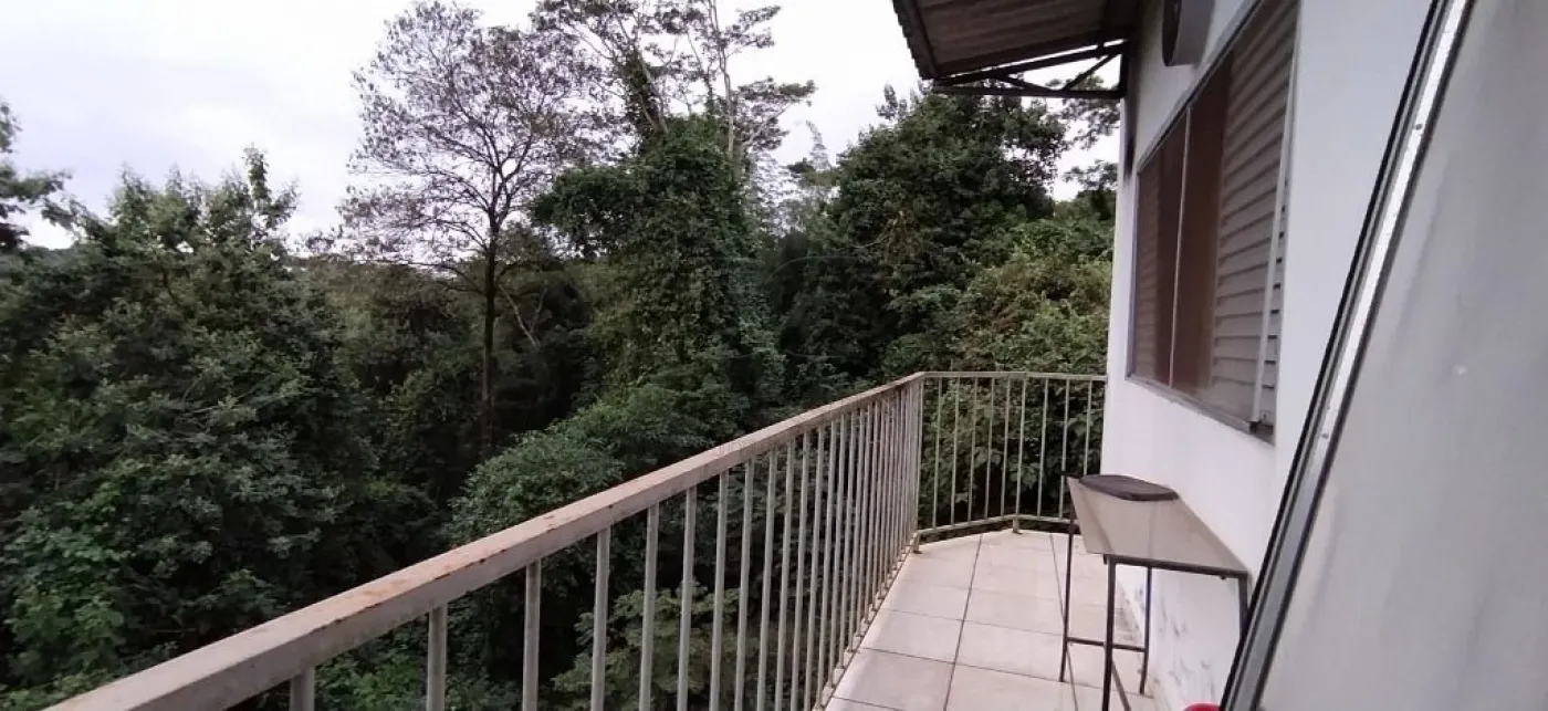 Sobrado com 2 dormitórios à venda com 280 m² no Cataratas Iate Clube em Foz do Iguaçu/PR - 188