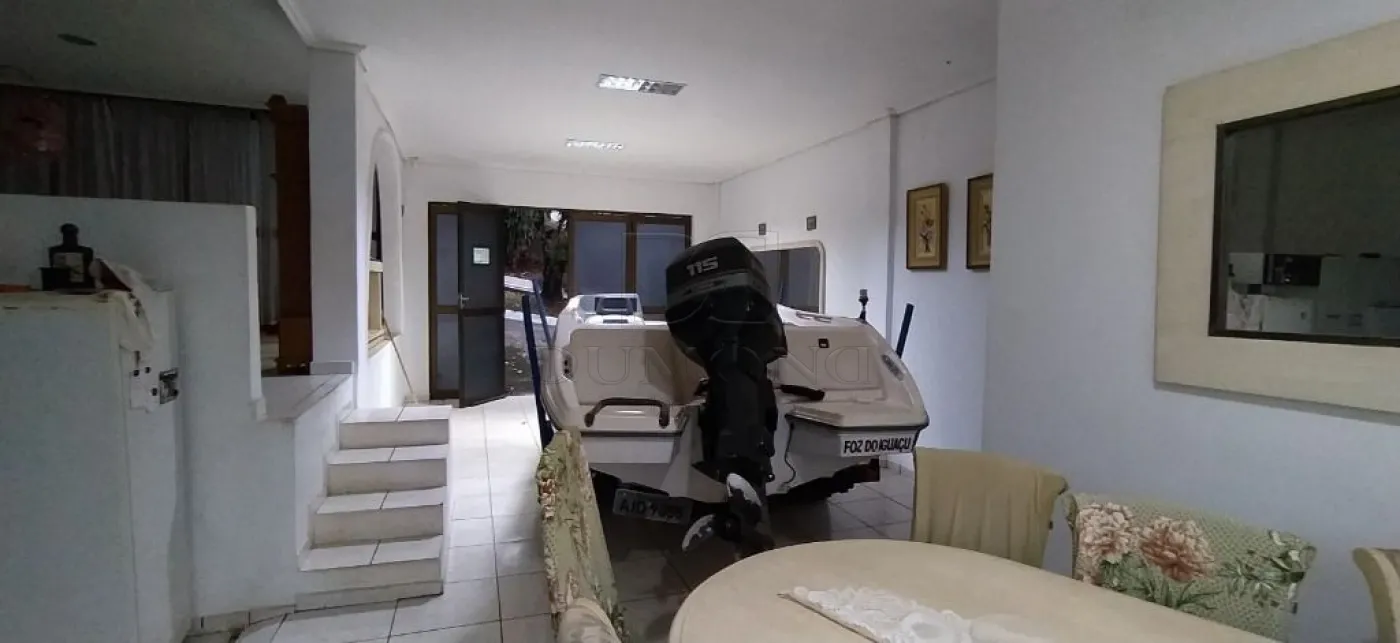 Sobrado com 2 dormitórios à venda com 280 m² no Cataratas Iate Clube em Foz do Iguaçu/PR - 188
