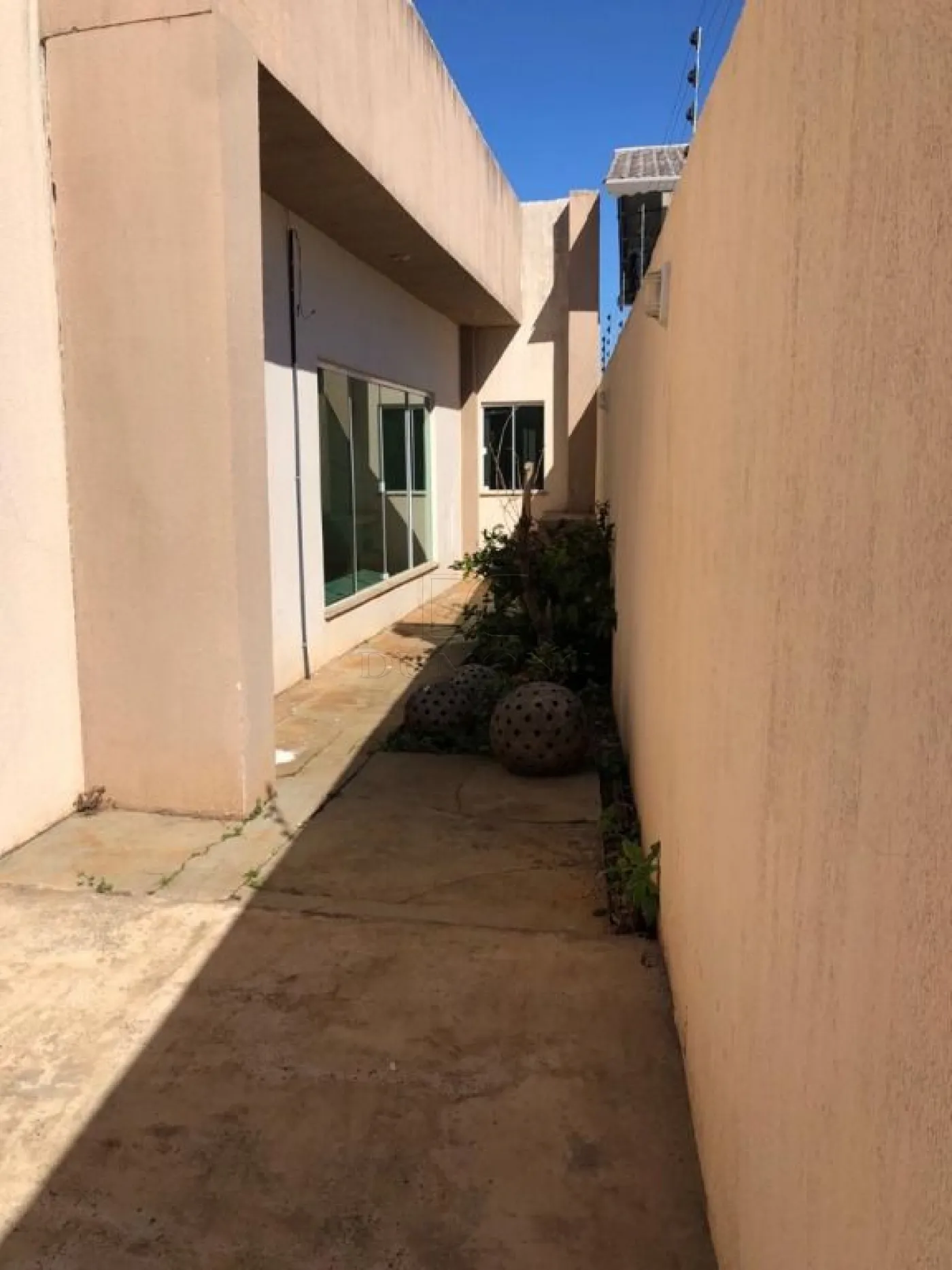 Casa com 3 dormitórios à venda com 197 m² por R$ 1.100.000 no Jardim Elisa I em Foz do Iguaçu/PR -366