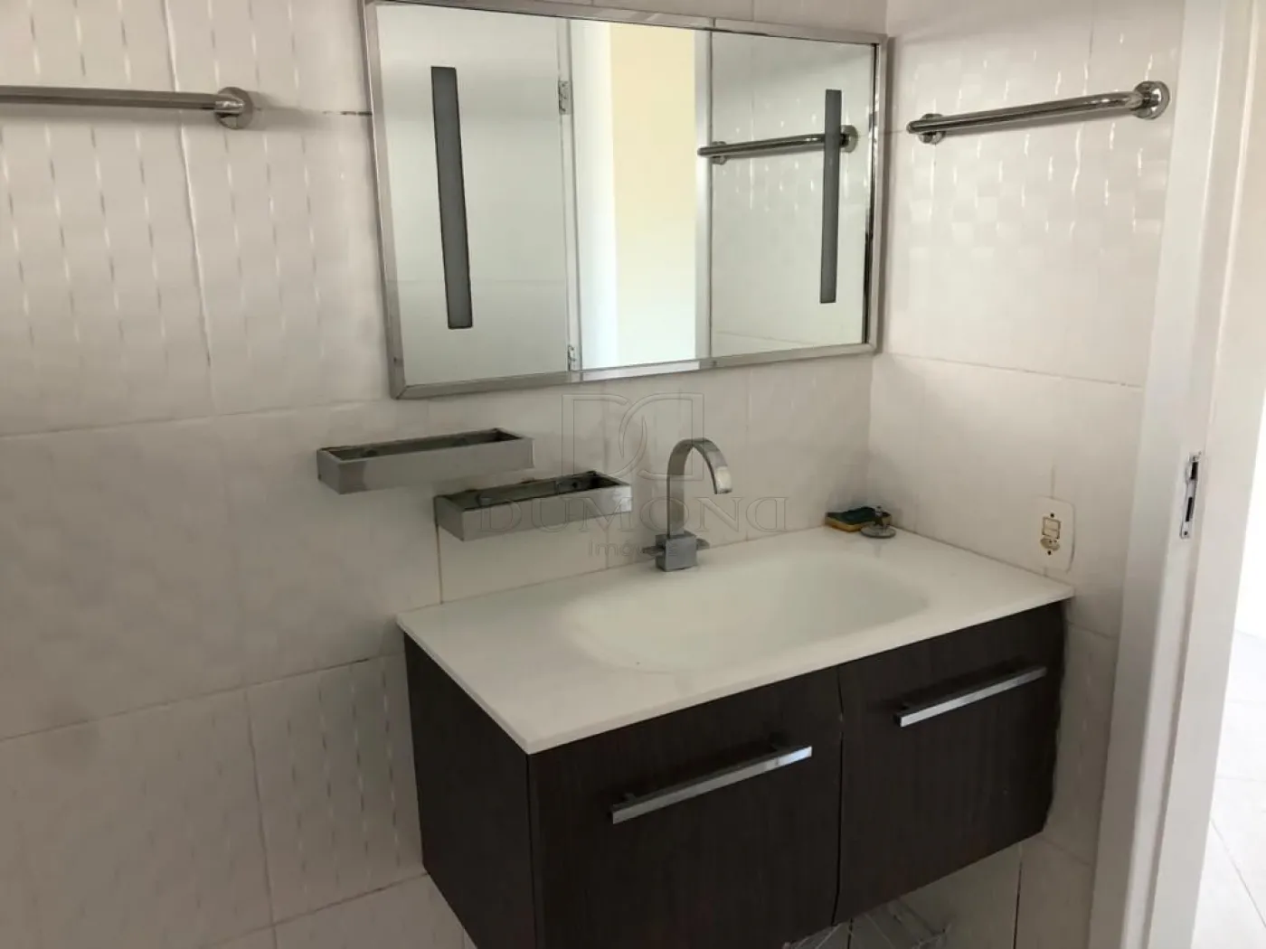 Casa com 3 dormitórios à venda com 197 m² por R$ 1.100.000 no Jardim Elisa I em Foz do Iguaçu/PR -366