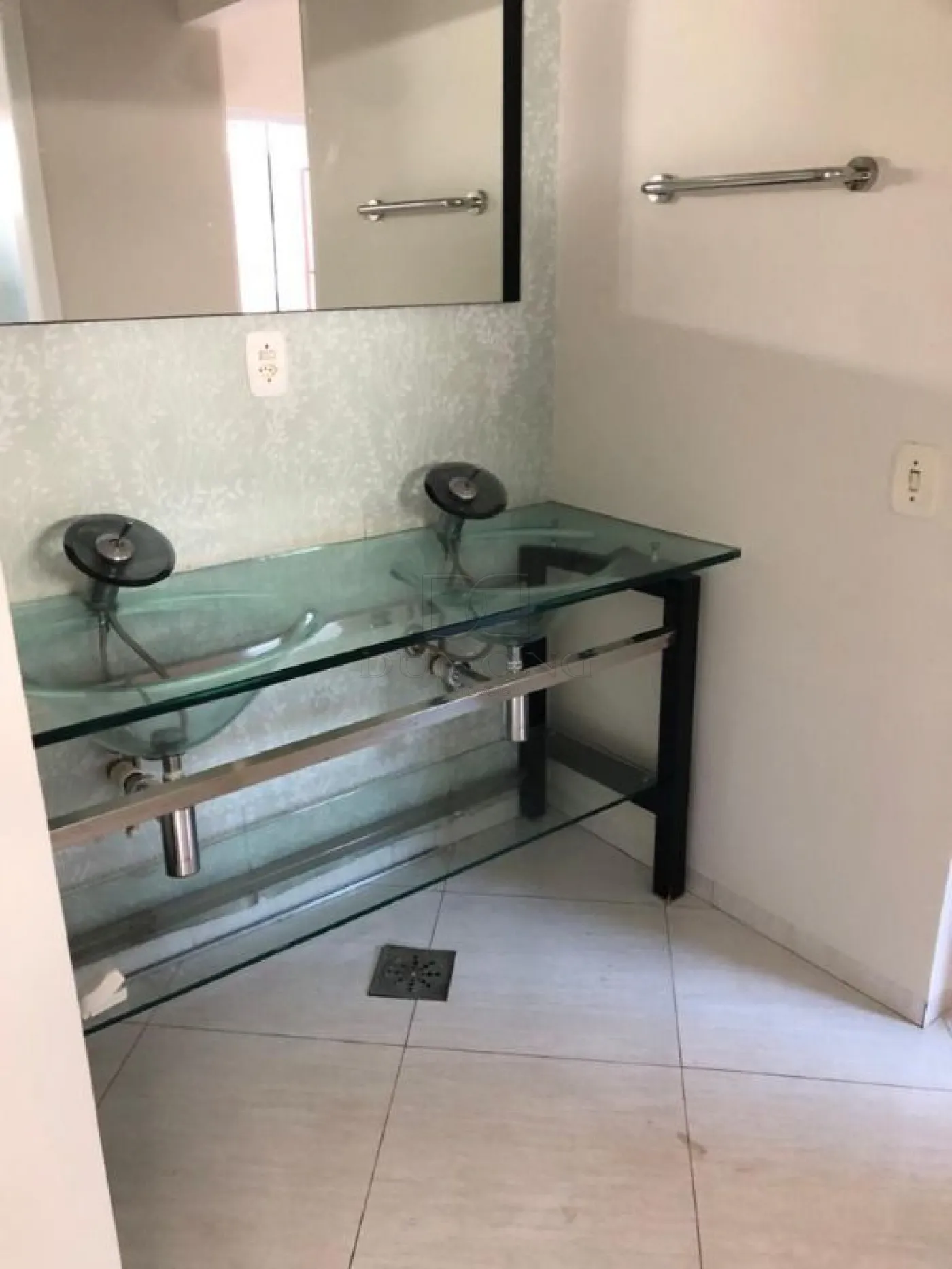 Casa com 3 dormitórios à venda com 197 m² por R$ 1.100.000 no Jardim Elisa I em Foz do Iguaçu/PR -366