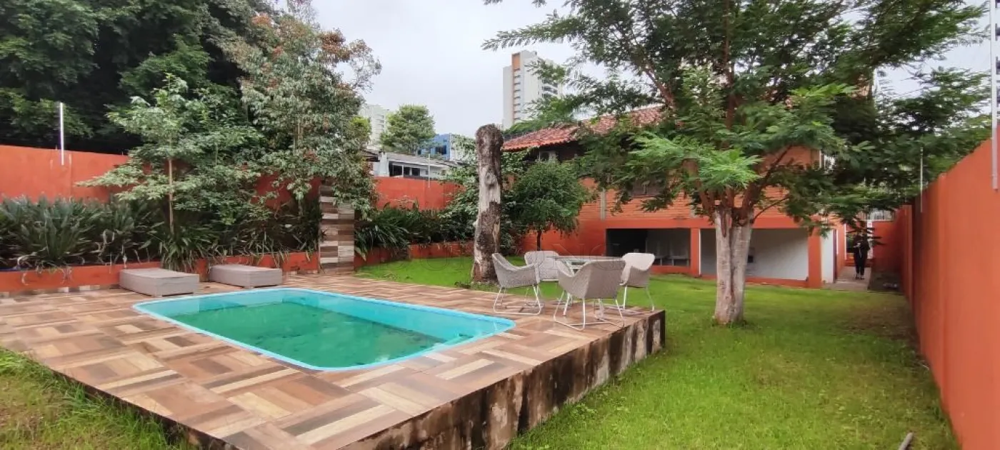 Casa com 5 dormitórios à venda com 235 m² por R$ 5.200.000 no Centro em Foz do Iguaçu/PR - 396