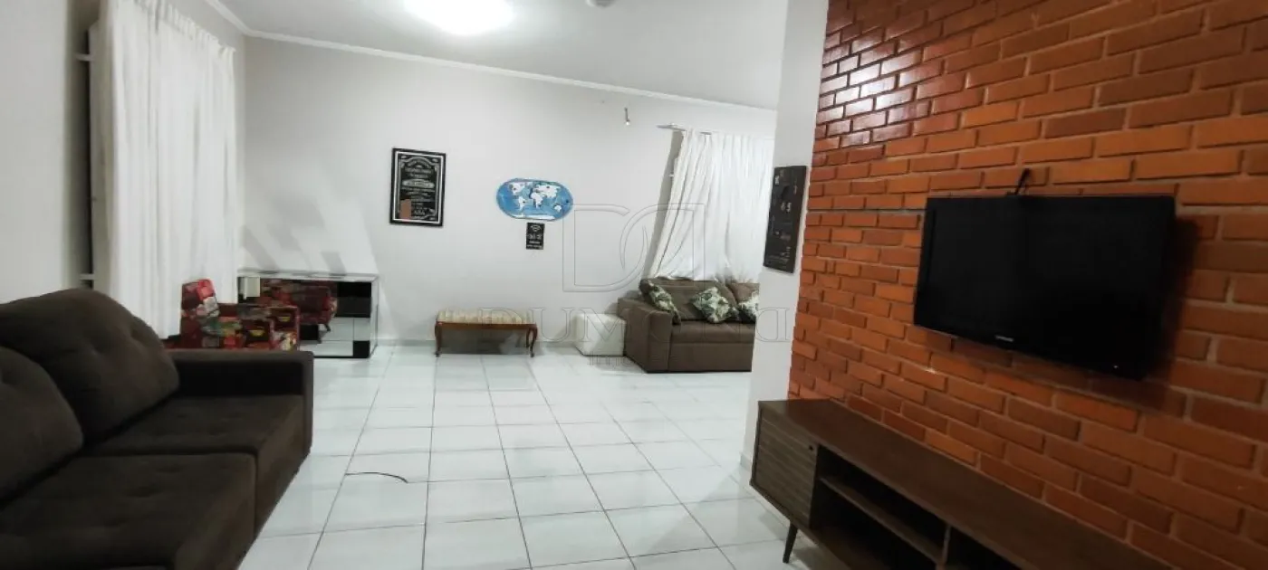 Casa com 5 dormitórios à venda com 235 m² por R$ 5.200.000 no Centro em Foz do Iguaçu/PR - 396