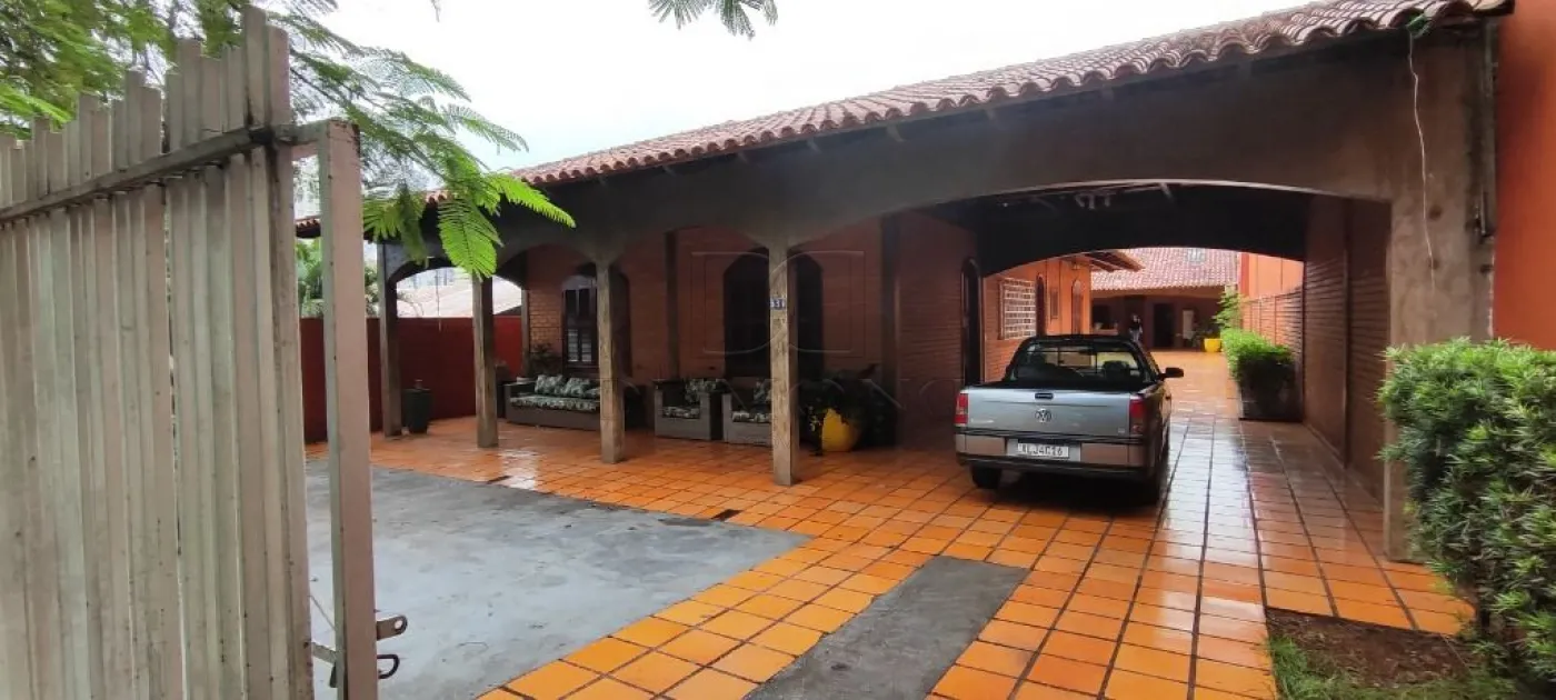 Casa com 5 dormitórios à venda com 235 m² por R$ 5.200.000 no Centro em Foz do Iguaçu/PR - 396