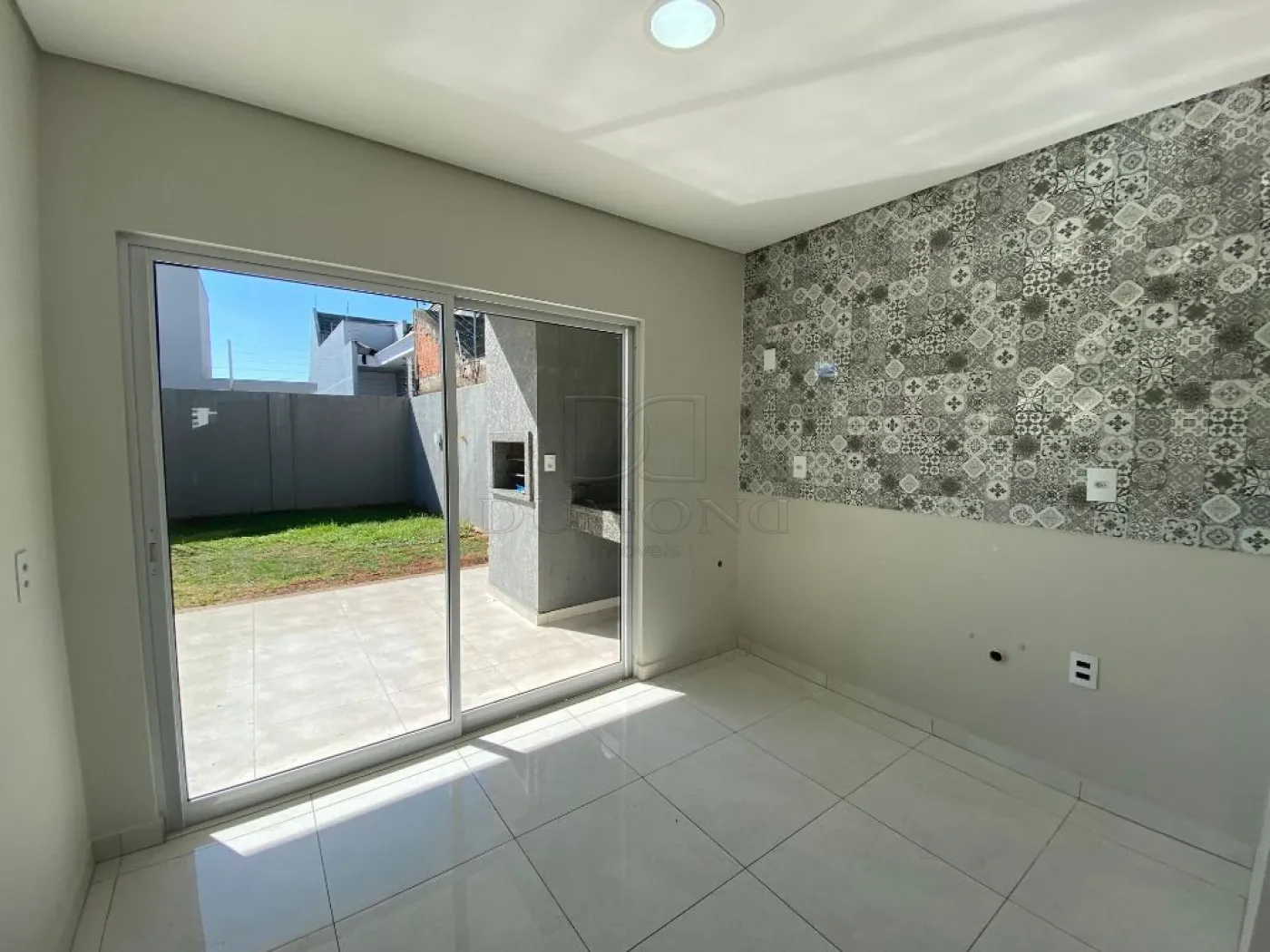 Sobrado com 3 dormitórios com 94 m² à venda no Jardim Panorama em Foz do Iguaçu/PR