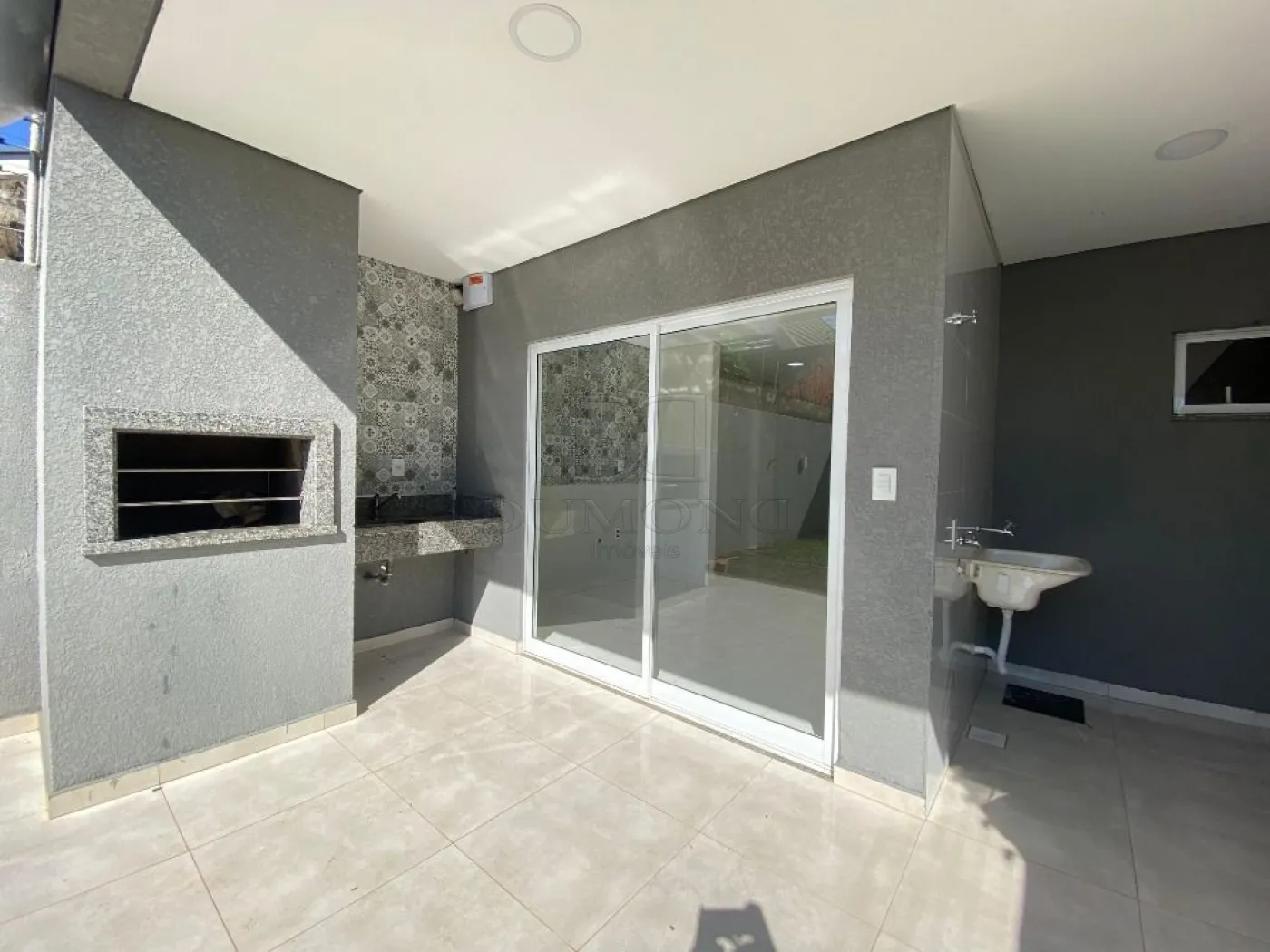 Sobrado com 3 dormitórios com 94 m² à venda no Jardim Panorama em Foz do Iguaçu/PR