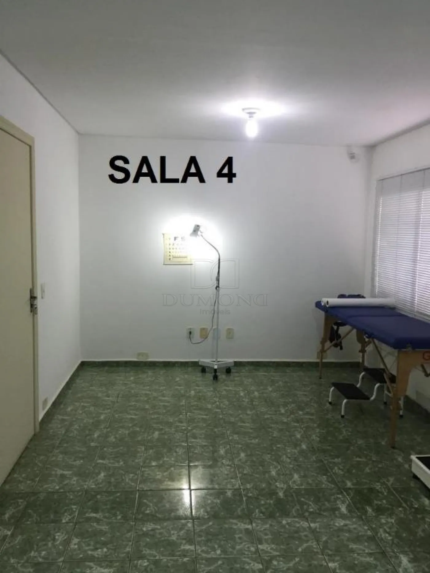 Ótima Casa Comercial com 273 m² para locação no Centro de Foz do Iguaçu !