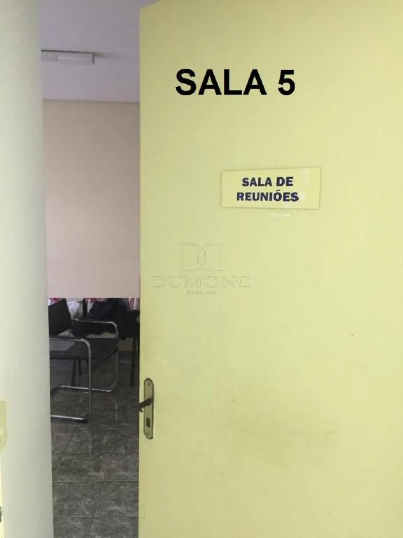 Ótima Casa Comercial com 273 m² para locação no Centro de Foz do Iguaçu !