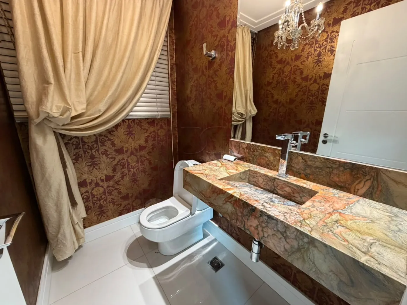 APARTAMENTO DUPLEX DE ALTO PADRÃO À VENDA E LOCAÇÃO NO EDIFÍCIO BELLA VITA EM FOZ DO IGUAÇU/PR