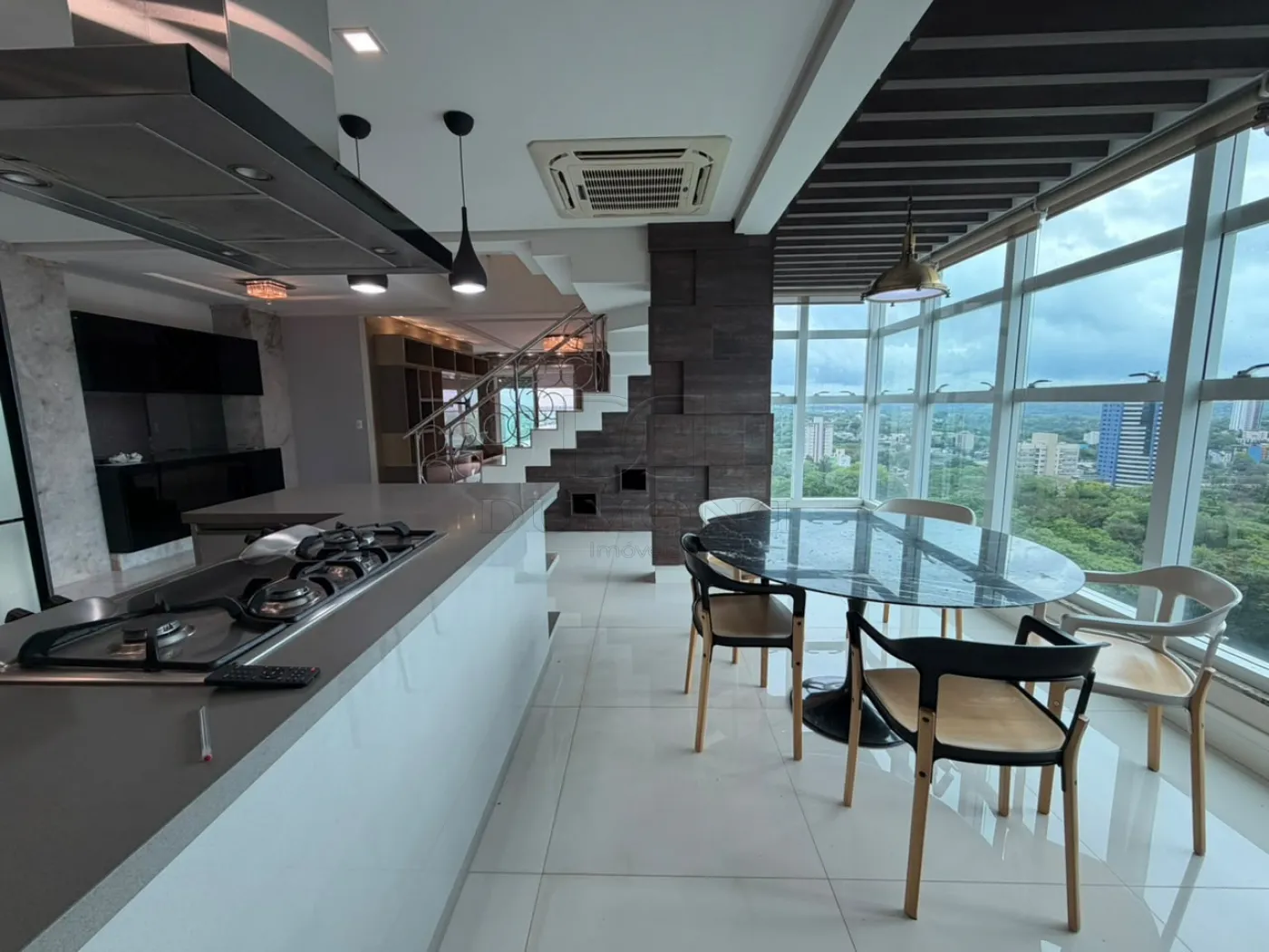 APARTAMENTO DUPLEX DE ALTO PADRÃO À VENDA E LOCAÇÃO NO EDIFÍCIO BELLA VITA EM FOZ DO IGUAÇU/PR