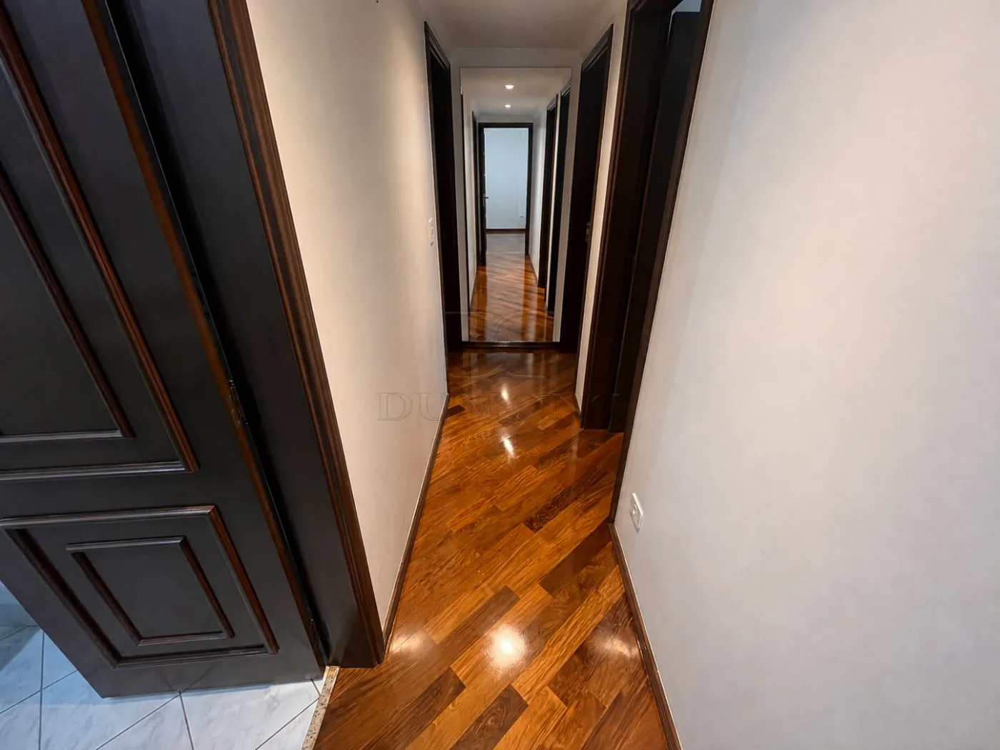 Apartamento com 3 dormitórios no Condomínio Residencial Rio negro em Foz do Iguaçu/PR
