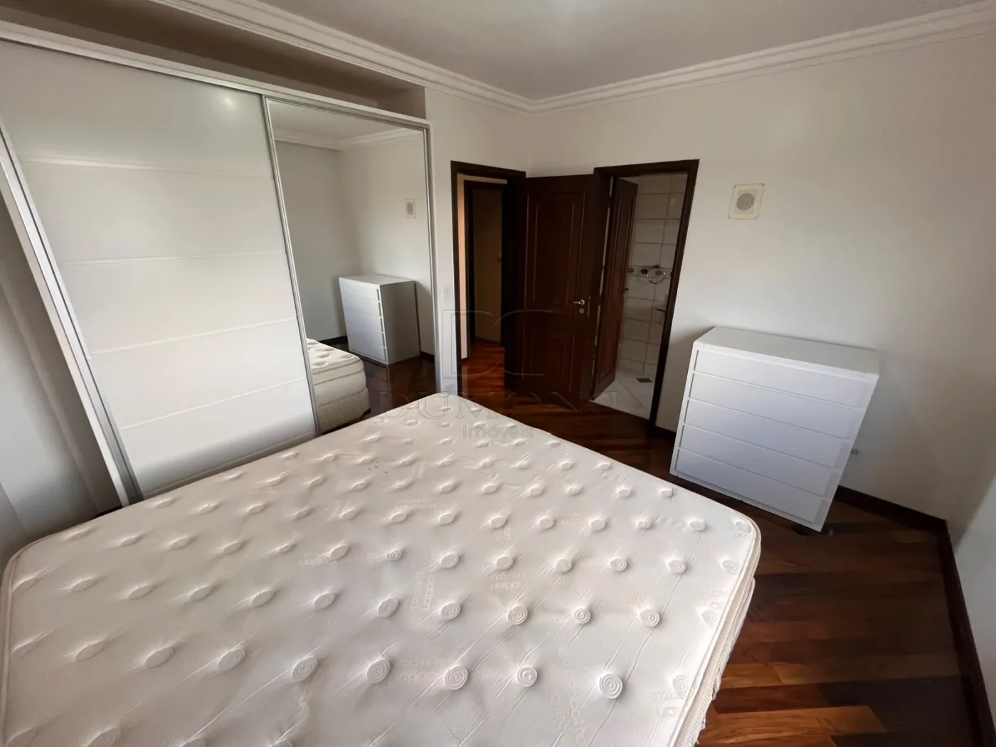 Apartamento com 3 dormitórios no Condomínio Residencial Rio negro em Foz do Iguaçu/PR
