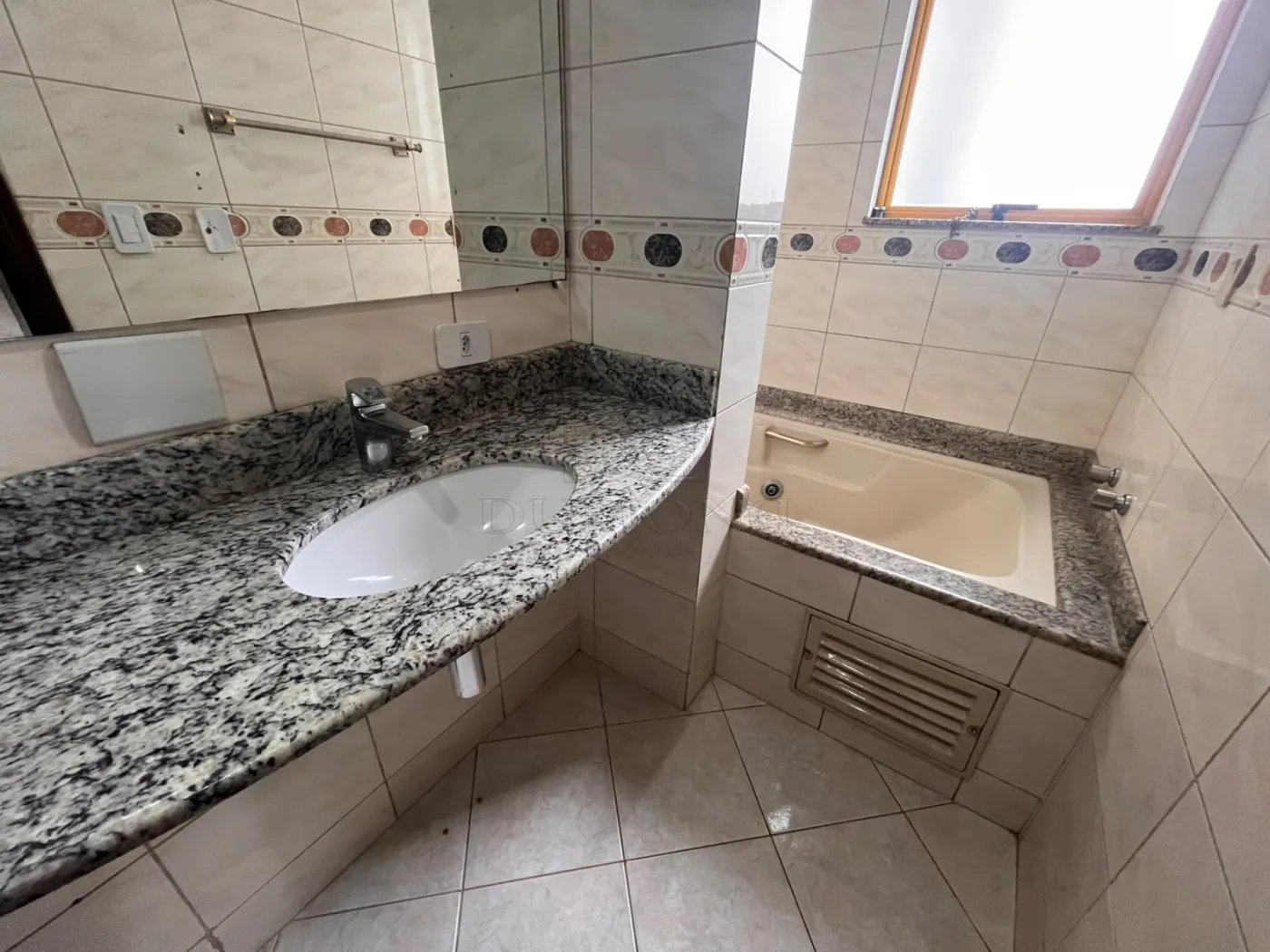 Apartamento com 3 dormitórios no Condomínio Residencial Rio negro em Foz do Iguaçu/PR