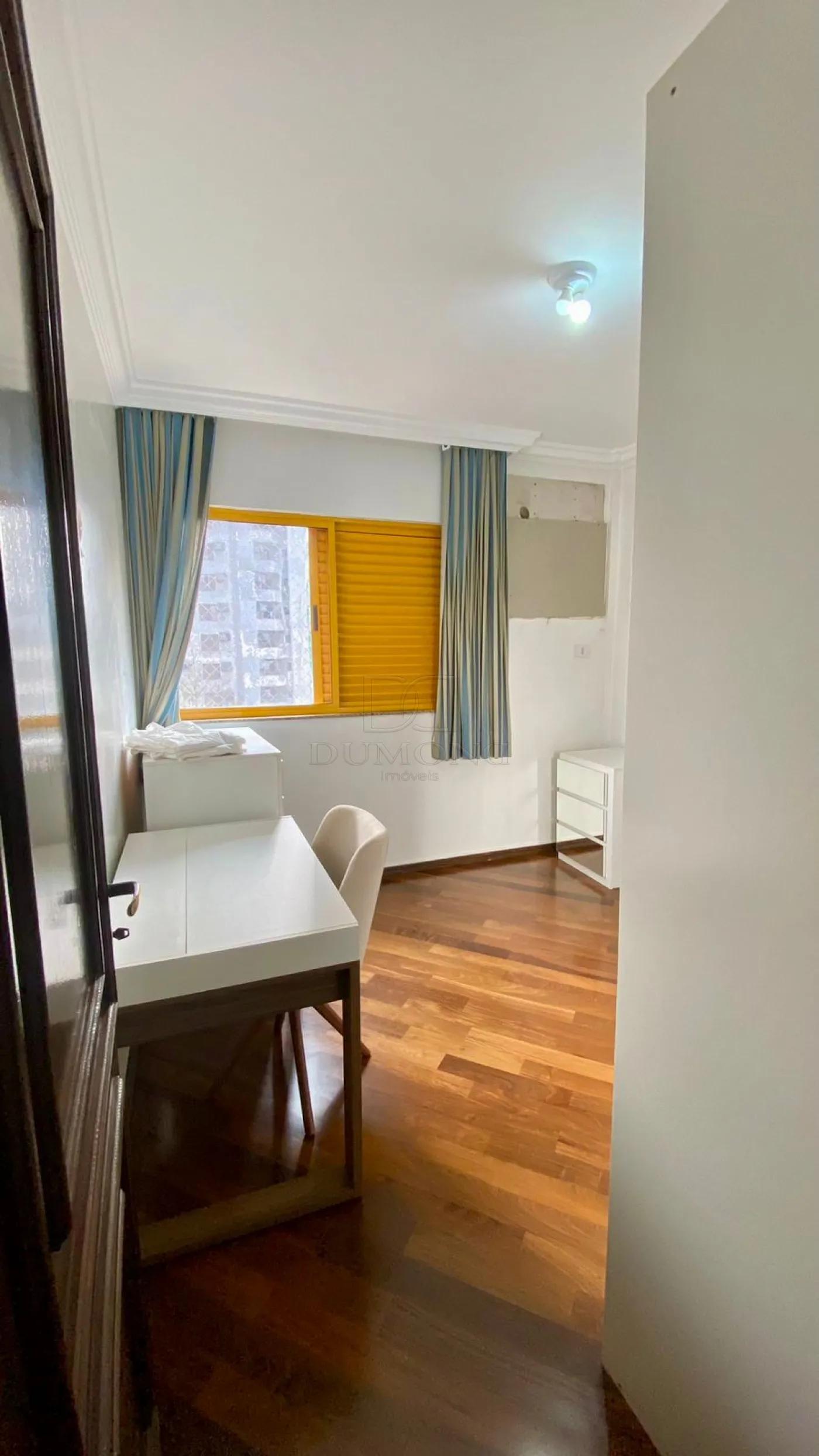 Apartamento com 3 dormitórios no Condomínio Residencial Rio negro em Foz do Iguaçu/PR