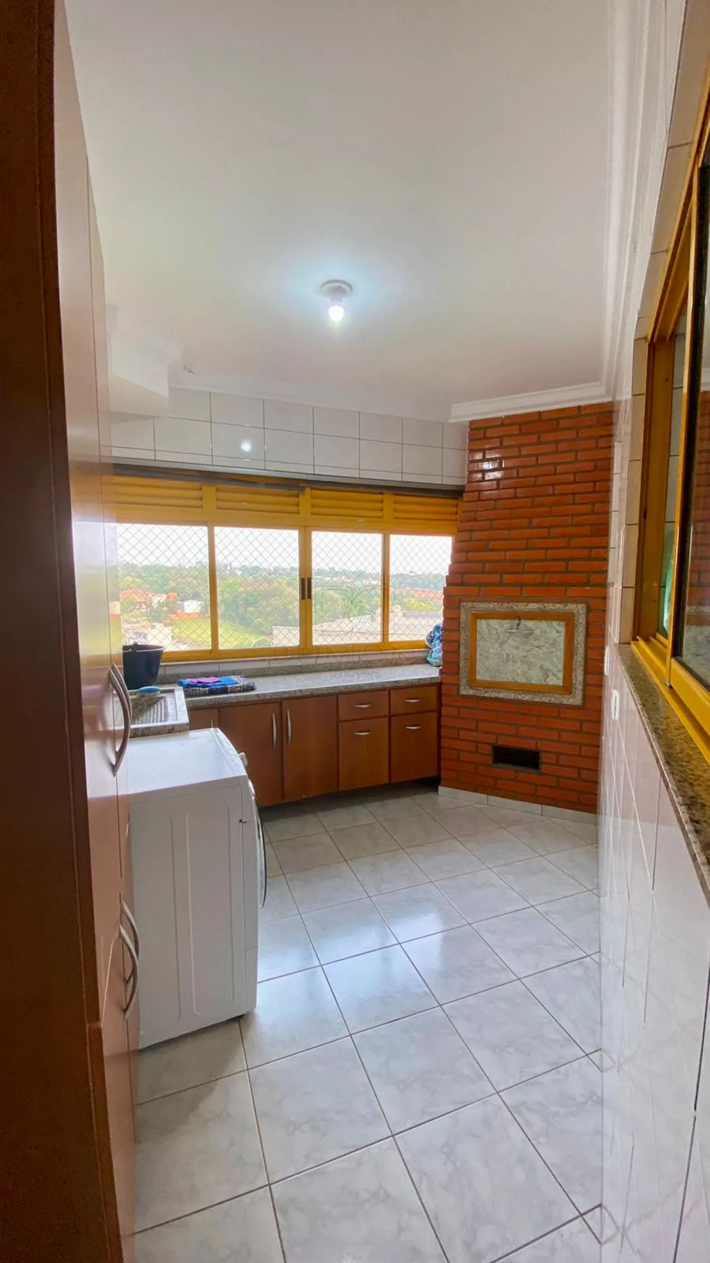 Apartamento com 3 dormitórios no Condomínio Residencial Rio negro em Foz do Iguaçu/PR