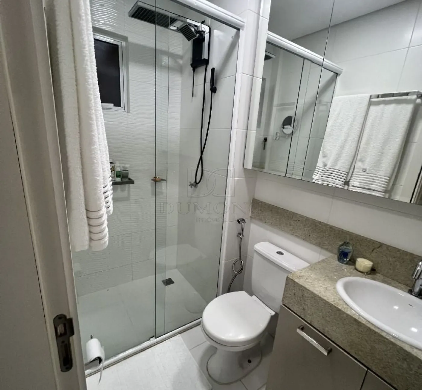 Apartamento com 3 dormitórios à venda com 74 m² por R$ 620.000 no Iguassu Premium Residence em Foz do Iguaçu/PR