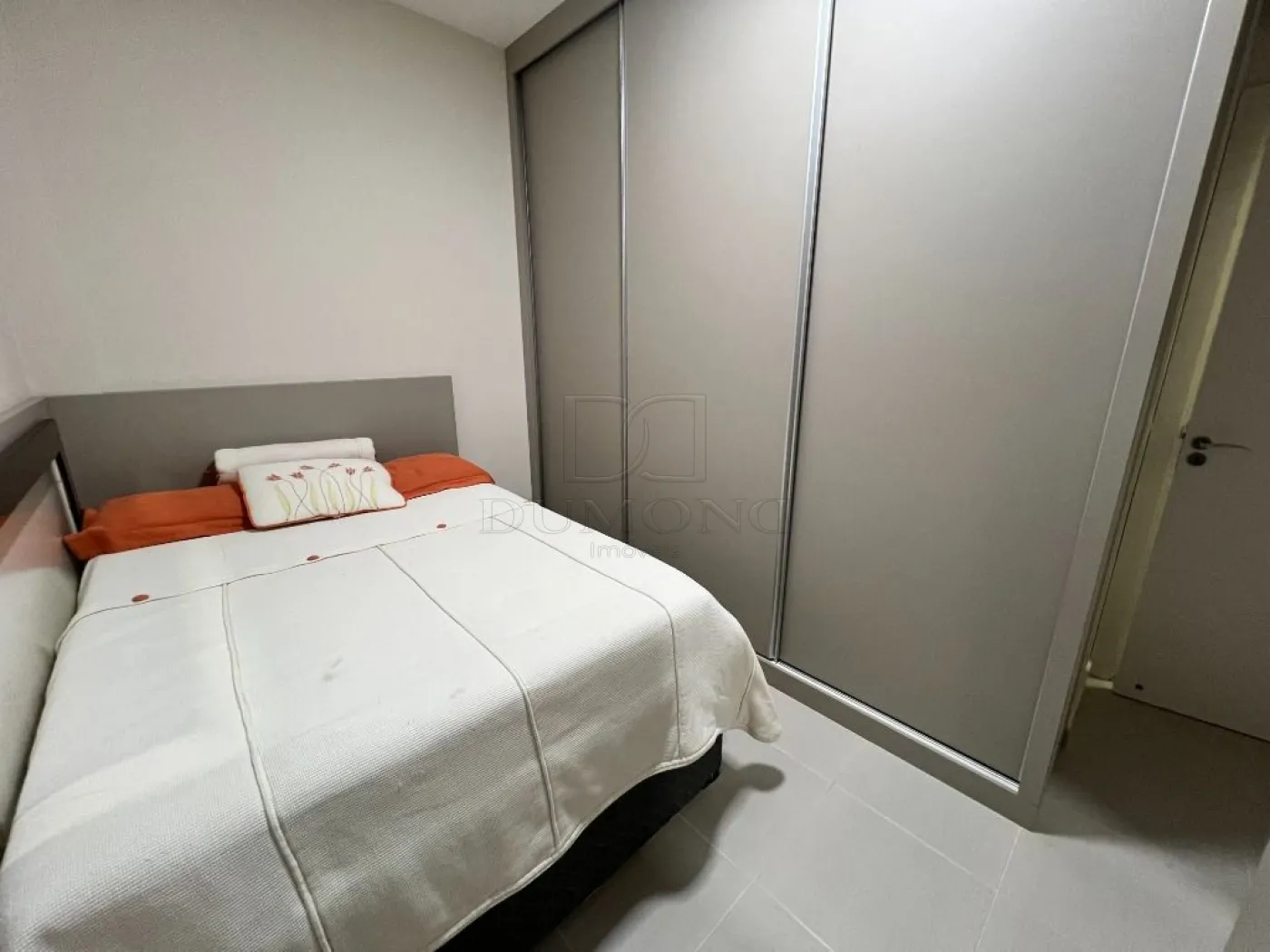 Apartamento com 3 dormitórios à venda com 74 m² por R$ 620.000 no Iguassu Premium Residence em Foz do Iguaçu/PR