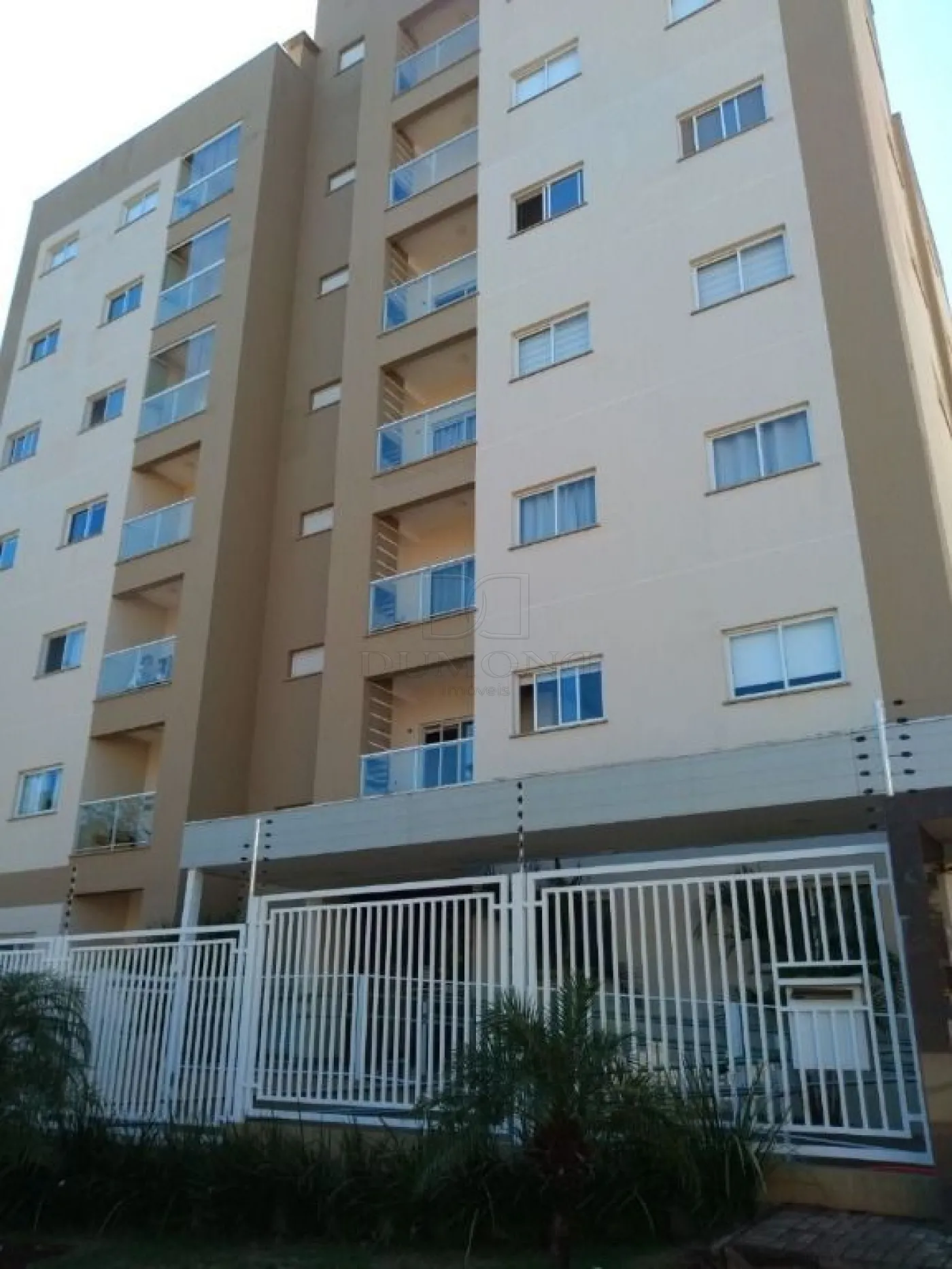 Apartamento com 3 dormitórios à venda com 74 m² por R$ 620.000 no Iguassu Premium Residence em Foz do Iguaçu/PR