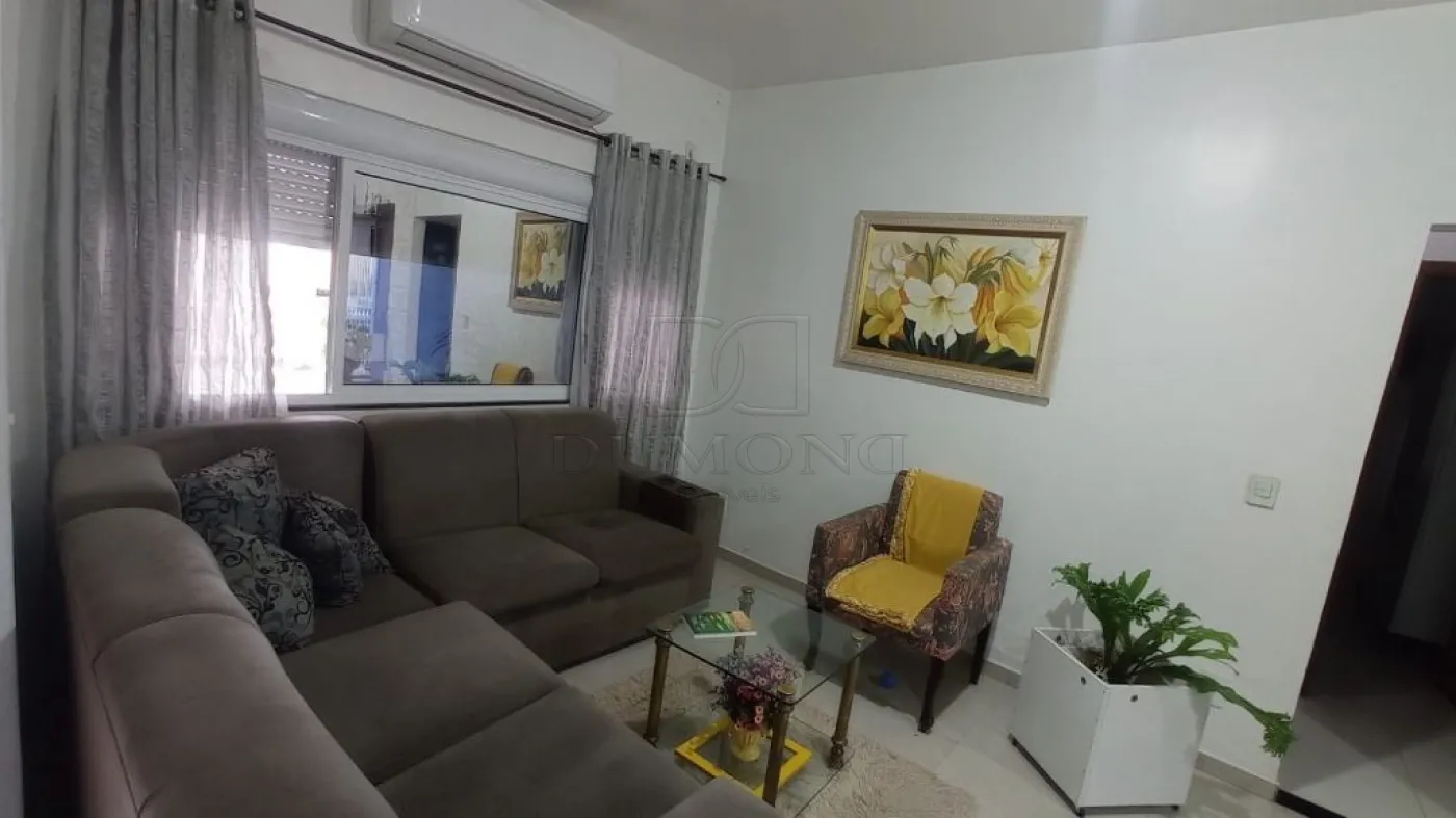 Casa com 3 dormitórios à venda com 214 m² por R$ 947.000 no Jardim Santa Rosa em Foz do Iguaçu/PR -