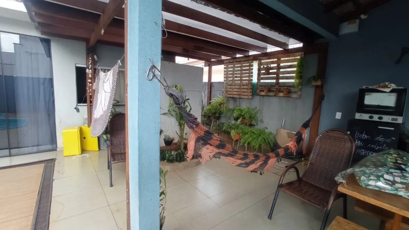 Casa com 3 dormitórios à venda com 214 m² por R$ 947.000 no Jardim Santa Rosa em Foz do Iguaçu/PR -