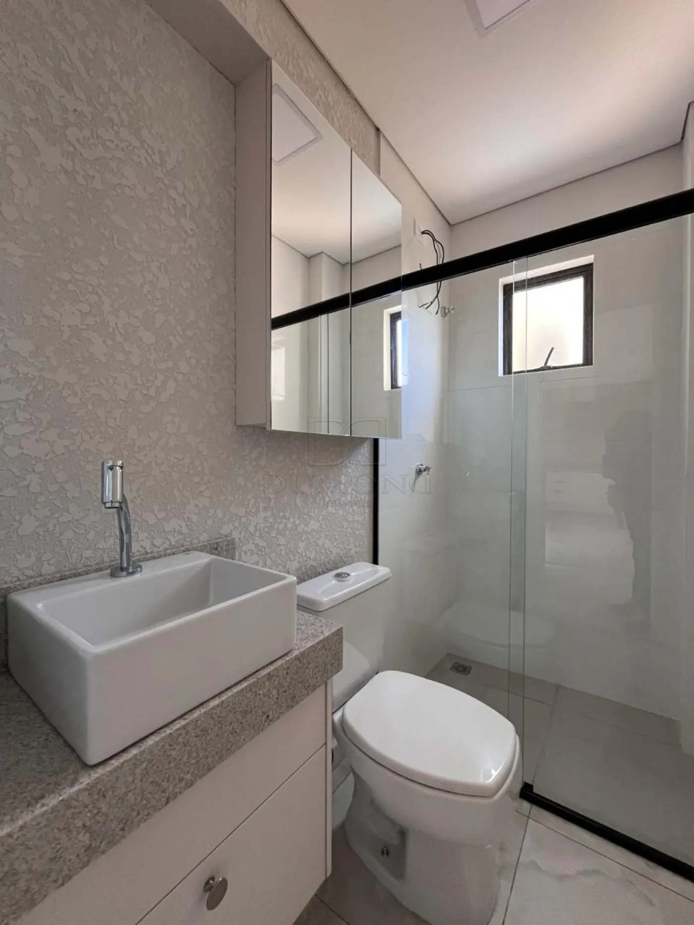 Apartamento Semi mobiliado com 2 dormitórios à venda no Edifício Ferrara em Foz do Iguaçu/PR