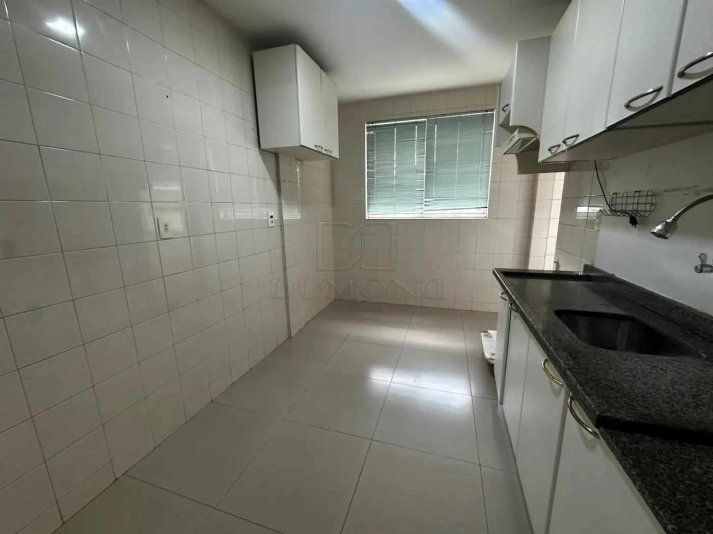 Apartamento com 2 dormitórios, sendo 1 suíte, no Edifício Ana Elisa em Foz do Iguaçu/PR