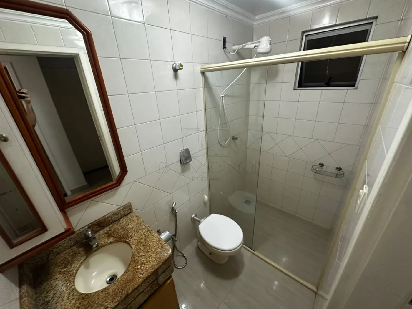 Apartamento com 2 dormitórios, sendo 1 suíte, no Edifício Ana Elisa em Foz do Iguaçu/PR