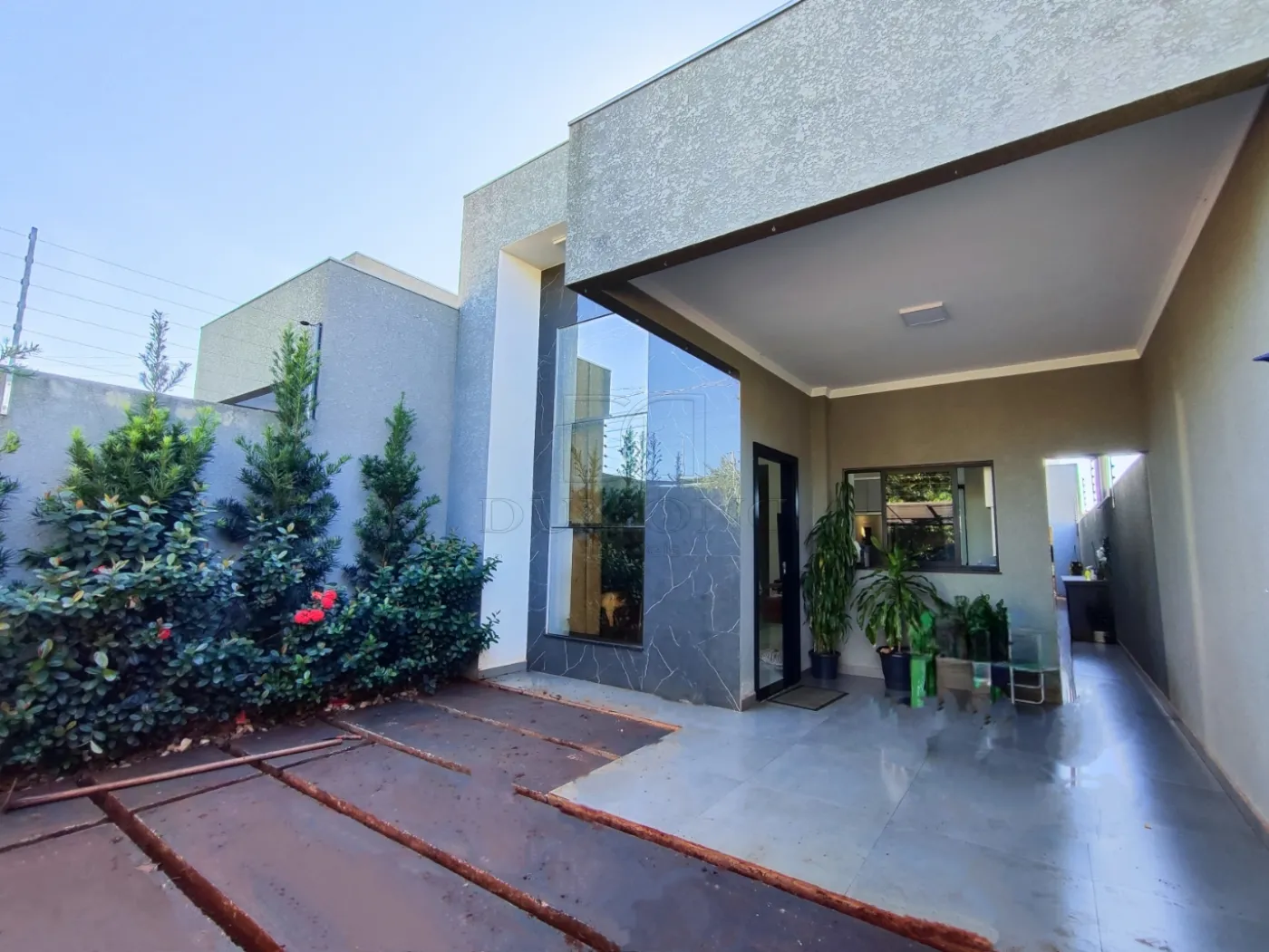 Casa com 3 dormitórios à venda com 92 m² por R$ 620.000 no Vila Floratta em Foz do Iguaçu/PR - 619