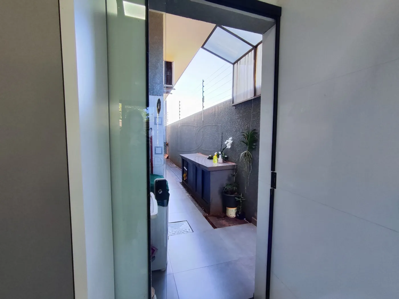 Casa com 3 dormitórios à venda com 92 m² por R$ 620.000 no Vila Floratta em Foz do Iguaçu/PR - 619