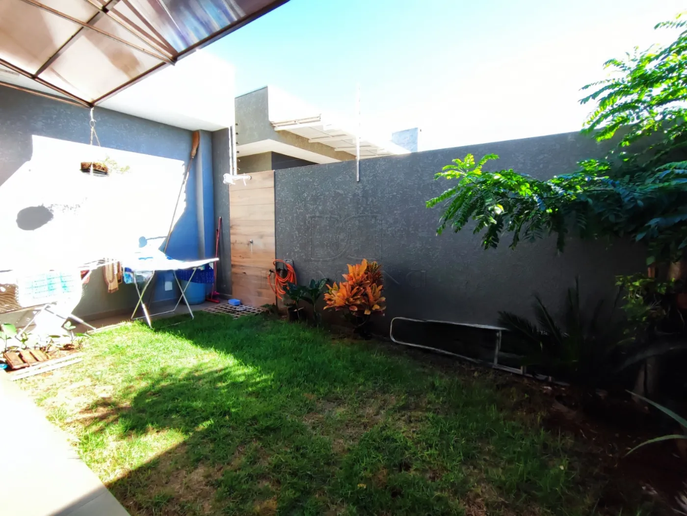 Casa com 3 dormitórios à venda com 92 m² por R$ 620.000 no Vila Floratta em Foz do Iguaçu/PR - 619