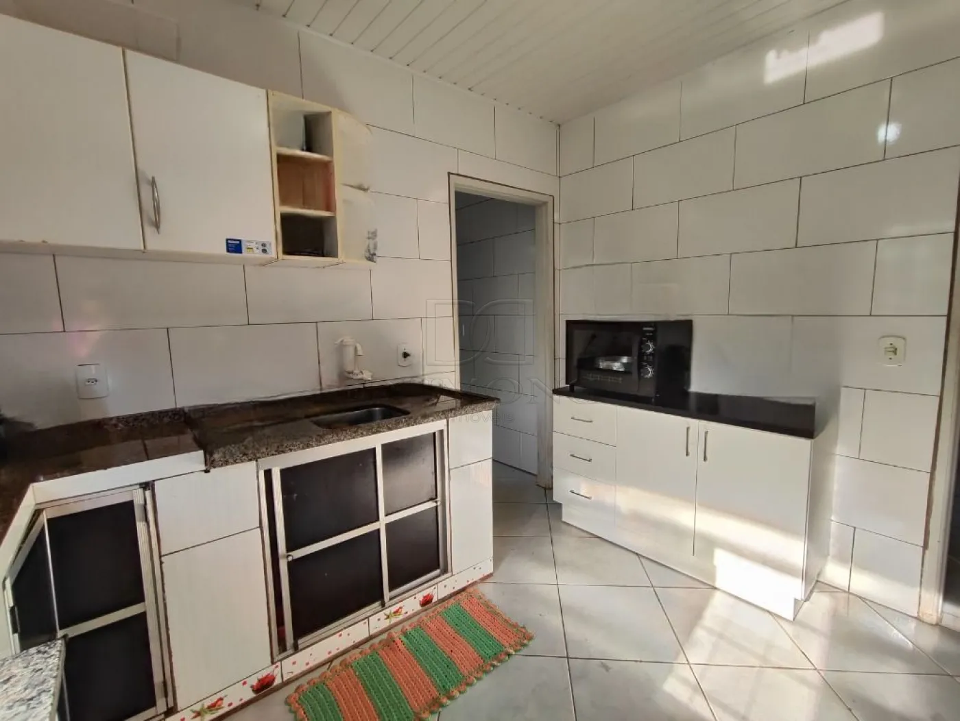 Imóvel amplo e funcional, ideal para quem busca conforto, espaço externo e ótima estrutura, com excelente aproveitamento do terreno.
