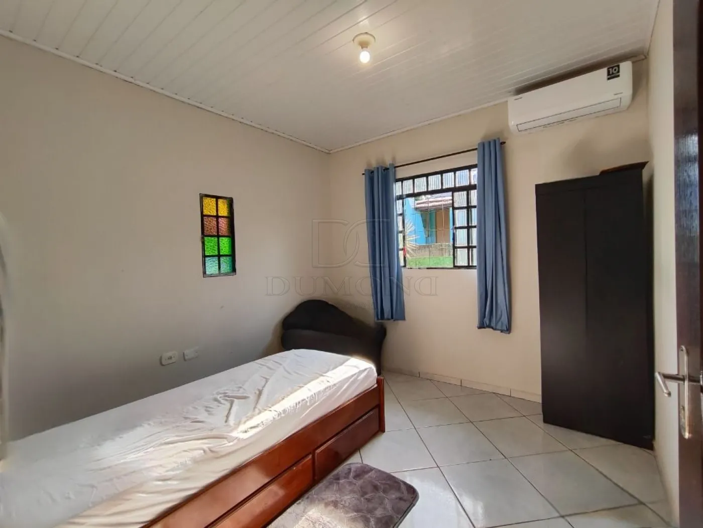 Imóvel amplo e funcional, ideal para quem busca conforto, espaço externo e ótima estrutura, com excelente aproveitamento do terreno.
