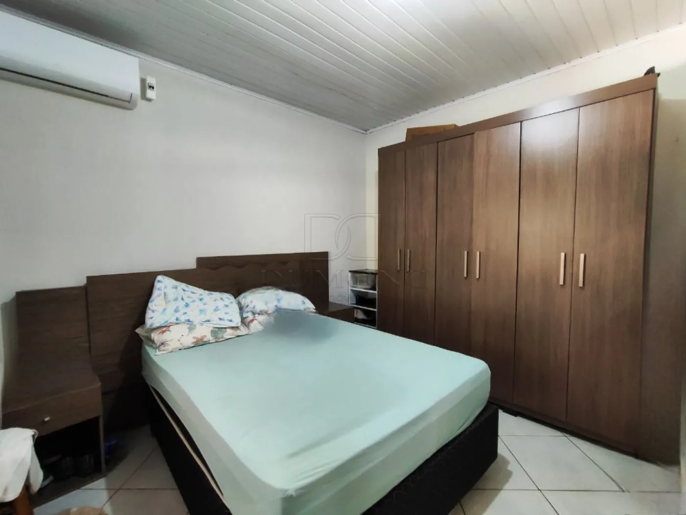 Imóvel amplo e funcional, ideal para quem busca conforto, espaço externo e ótima estrutura, com excelente aproveitamento do terreno.