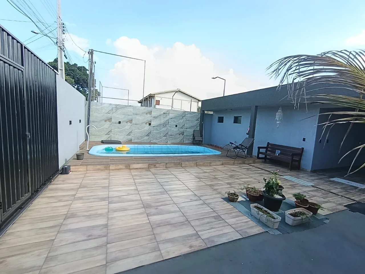 Comprar Casa / Padr&atilde;o em Foz do Igua&ccedil;u R$ 850.000,00 - Foto 2